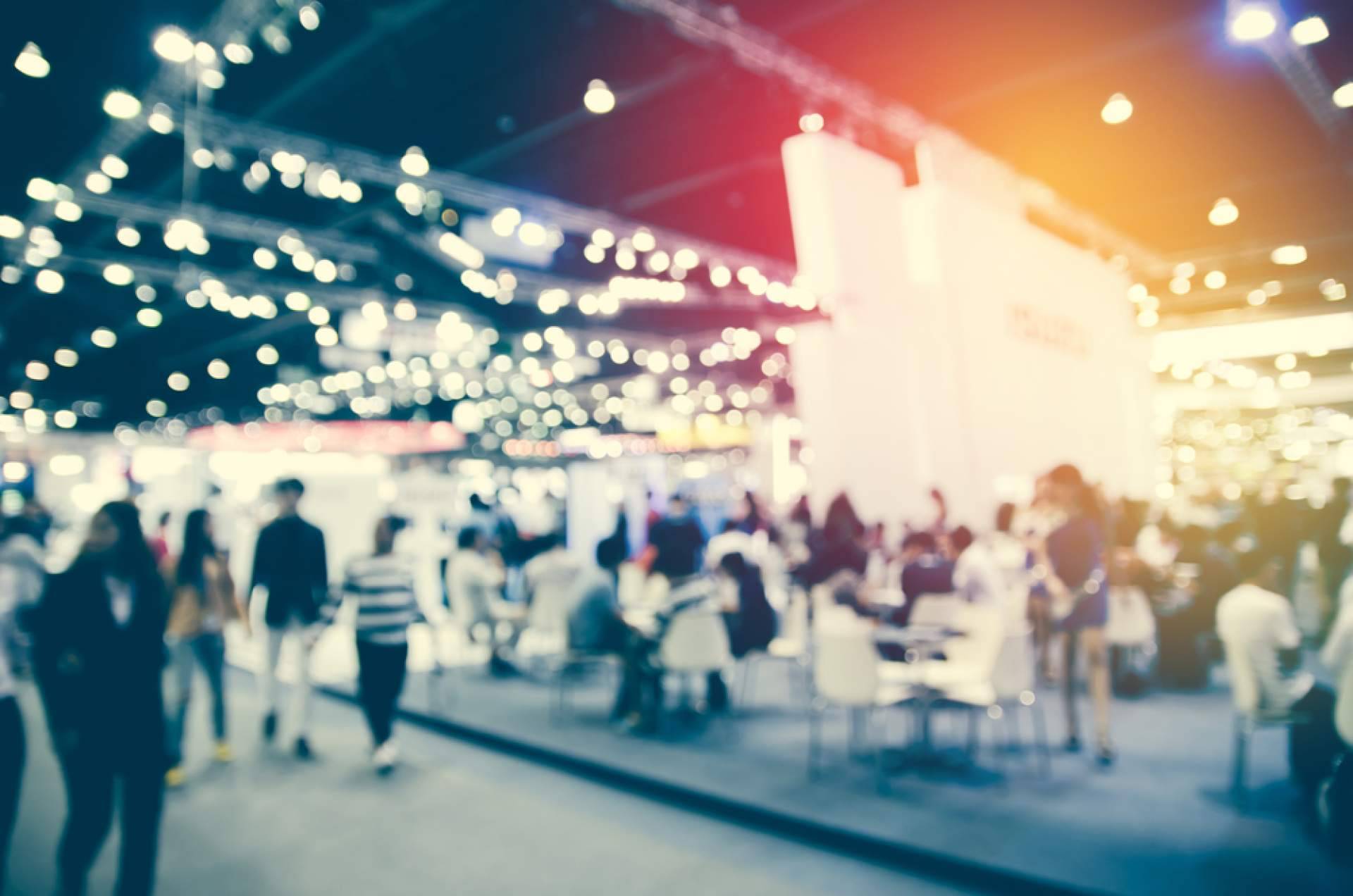 Eventos únicos con mobiliario e infraestructuras de Lago Empedrado