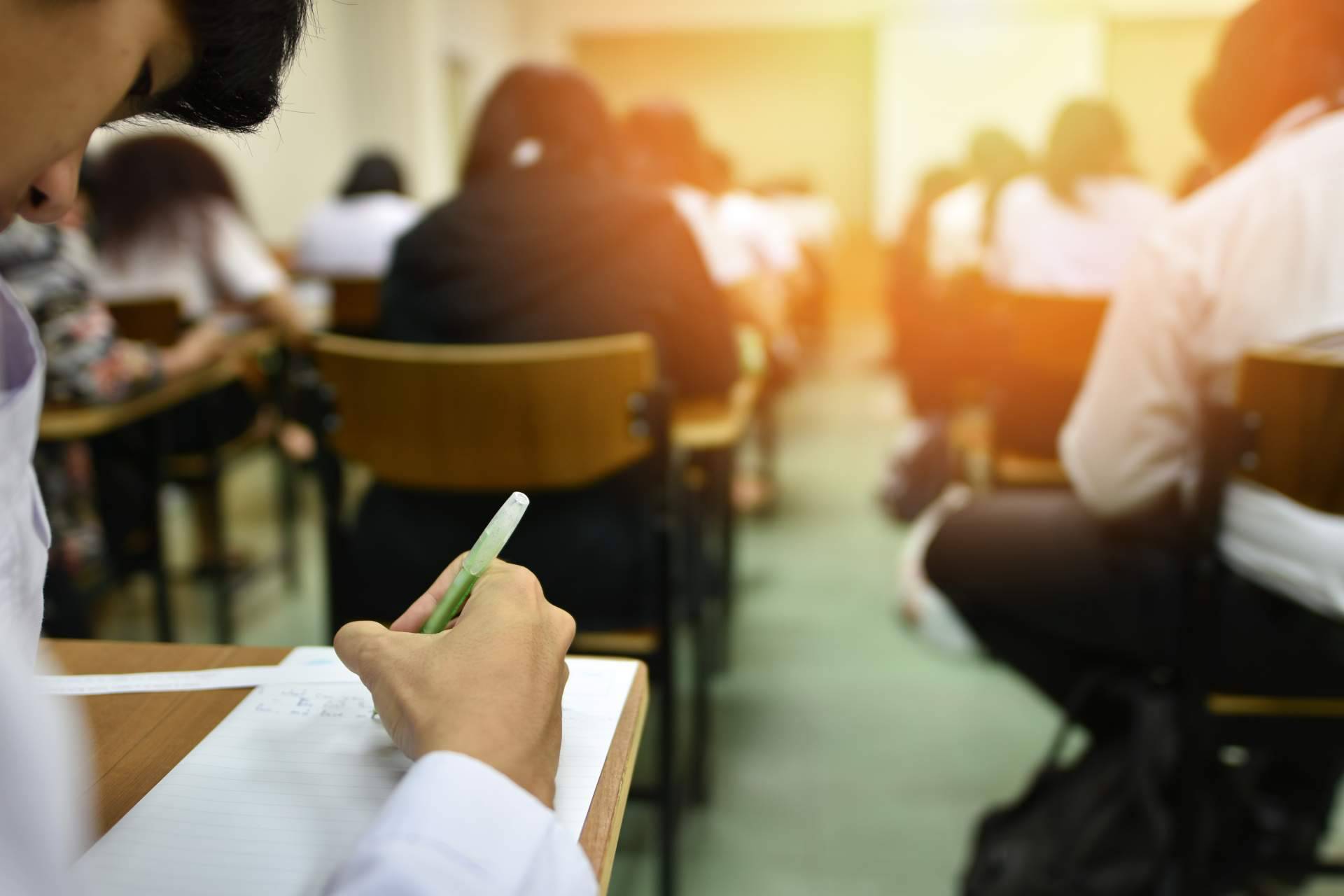 Beneficios clave de cursar un máster en ENEB, líder en calidad educativa