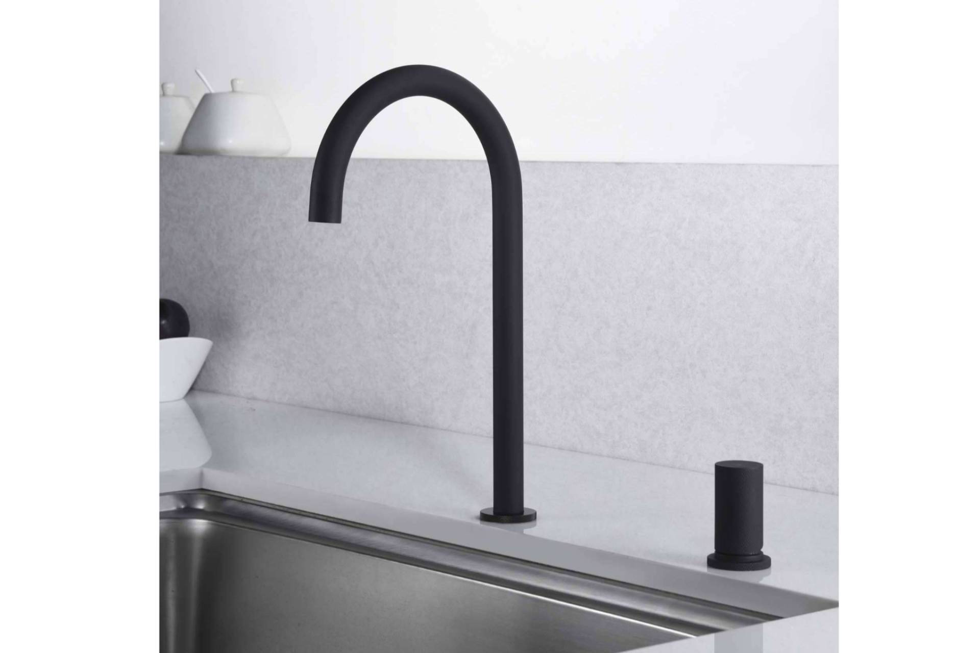 IMEX Products presenta su última colección de grifería para cocina con mando independiente