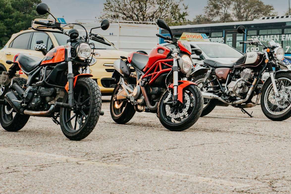 ¿Cómo se pueden evitar errores a la hora de sacarse el carnet de moto?