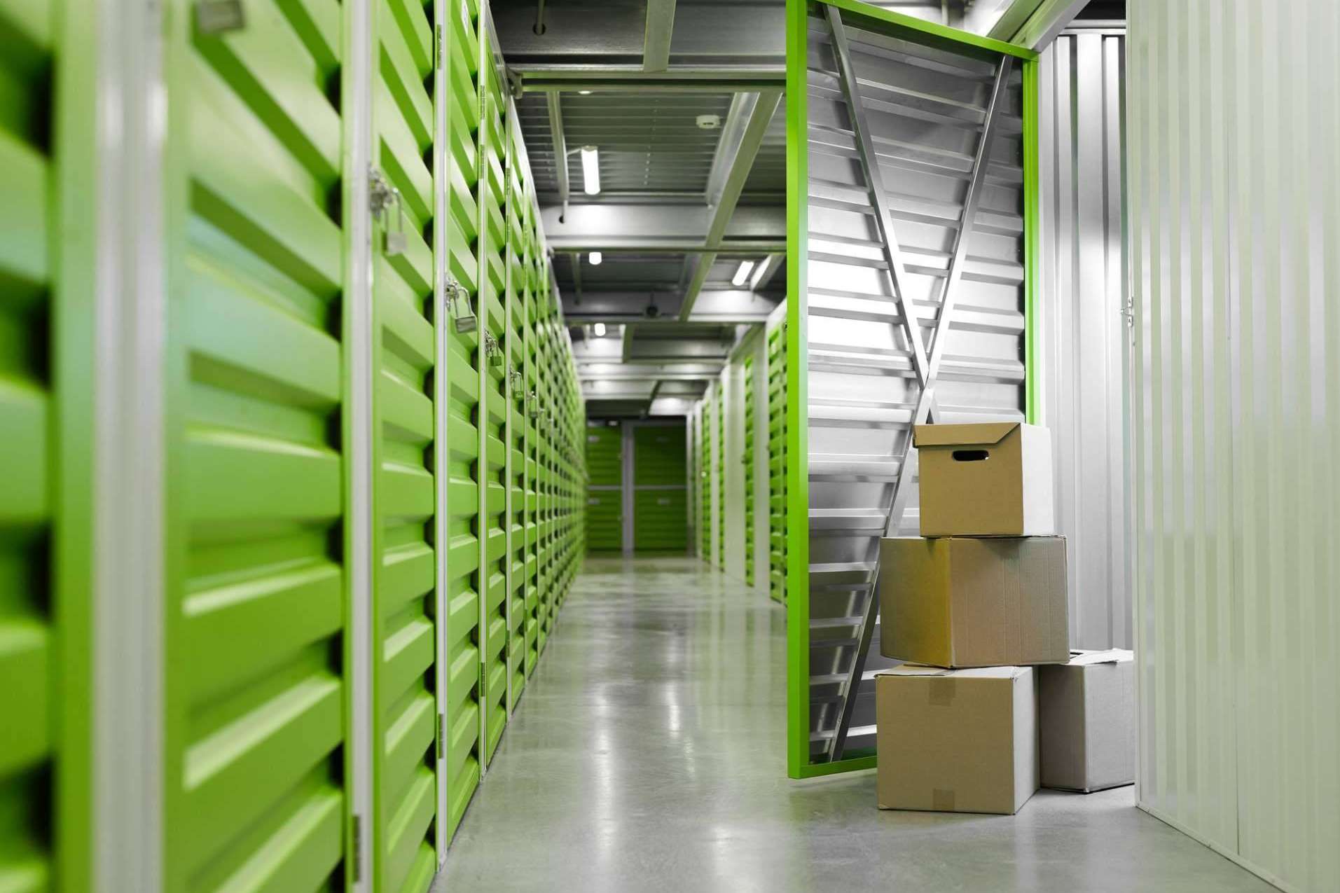 Más Trasteros y las ventajas del almacenamiento profesional; flexibilidad y seguridad para negocios