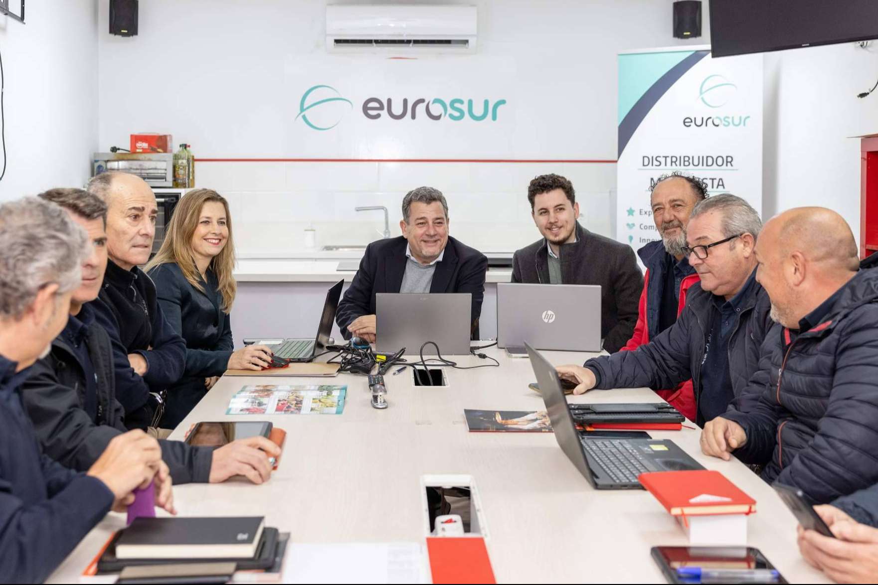 Eurosur celebra 25 años como distribuidor de alimentación con una oferta global y un servicio de calidad