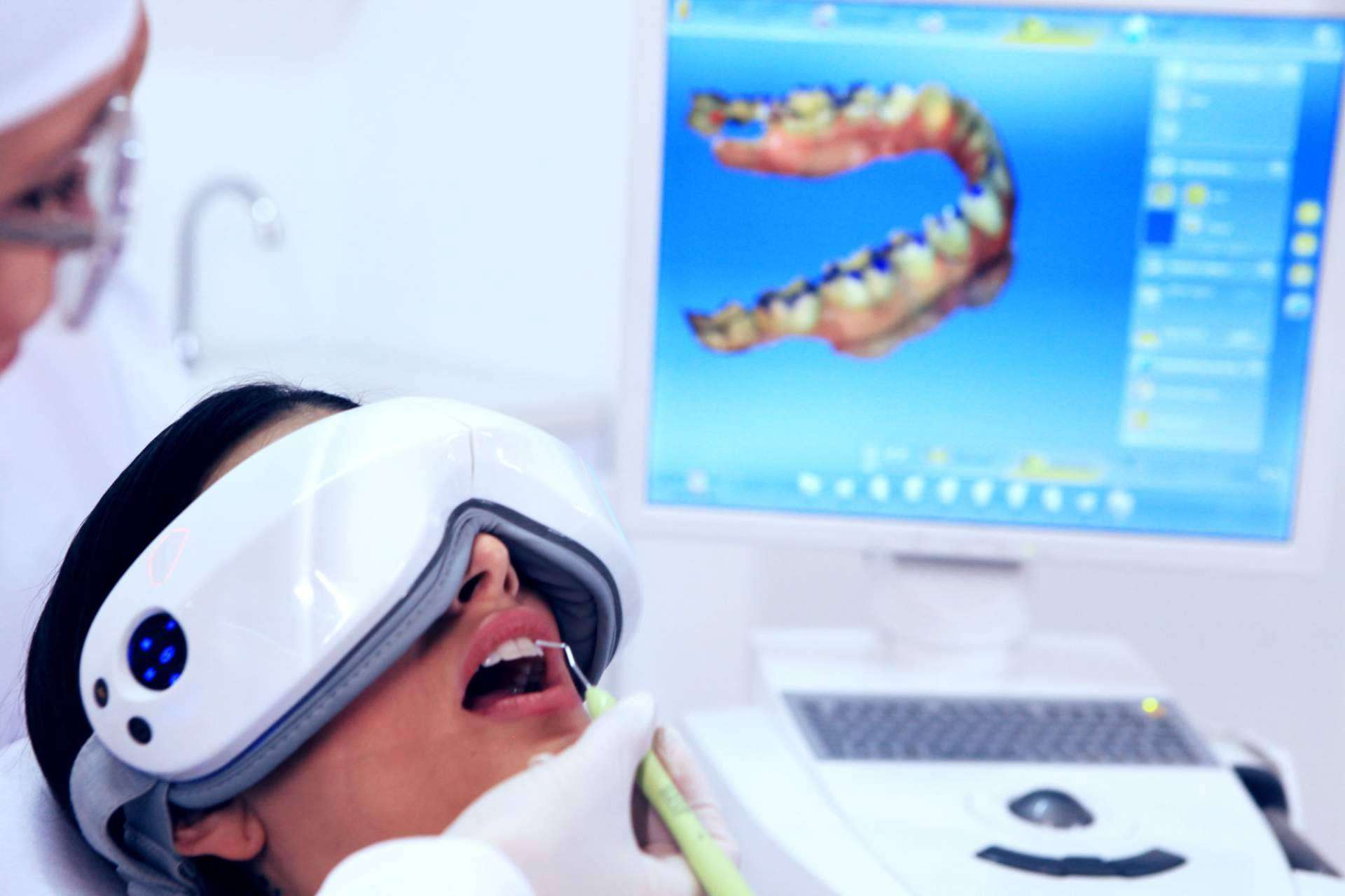 Cuándo es recomendable acudir al odontólogo para una limpieza dental