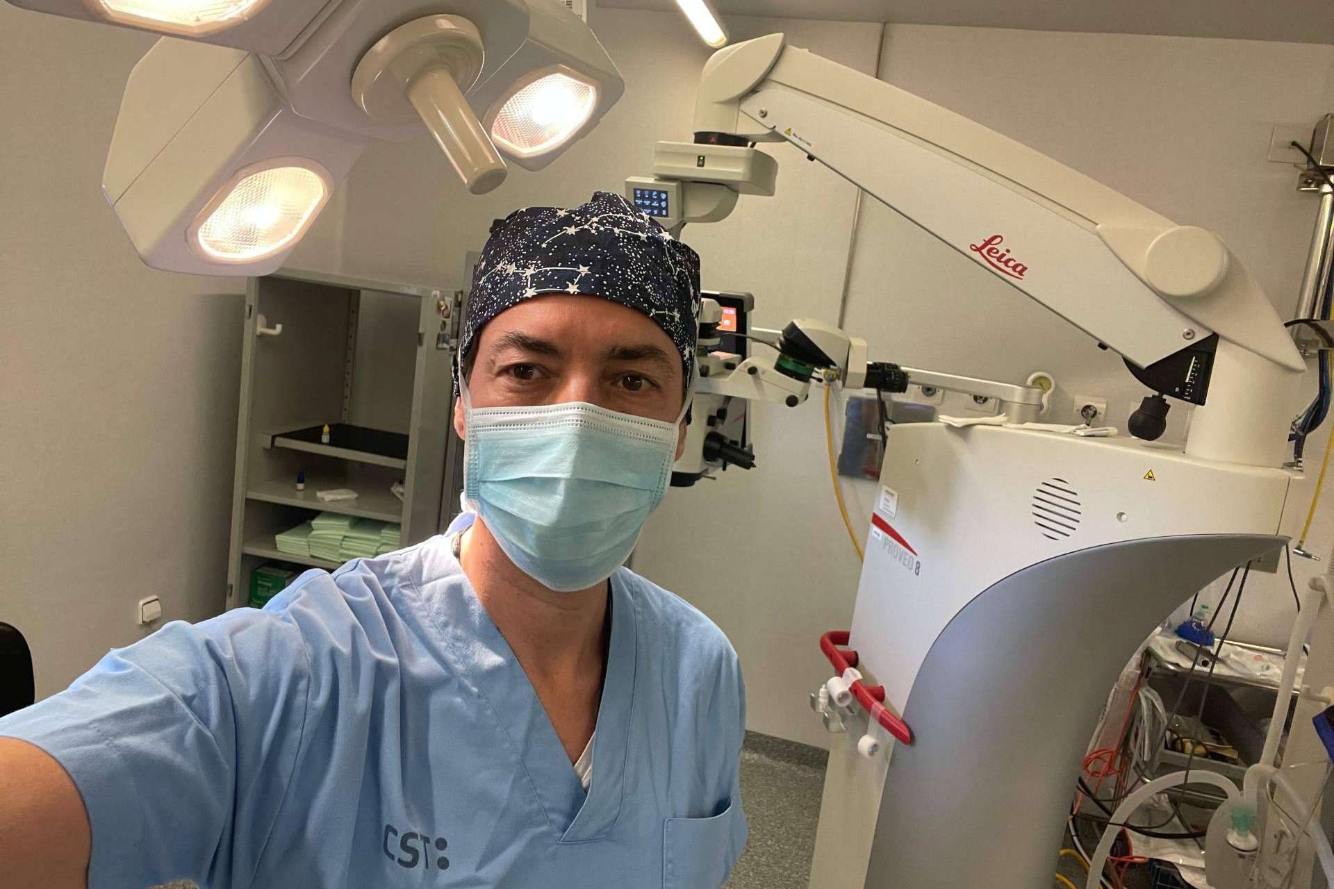 Revolución en la cirugía de presbicia con IA, Dr Jorge Pradas Chacón, Clinica Visionlaser