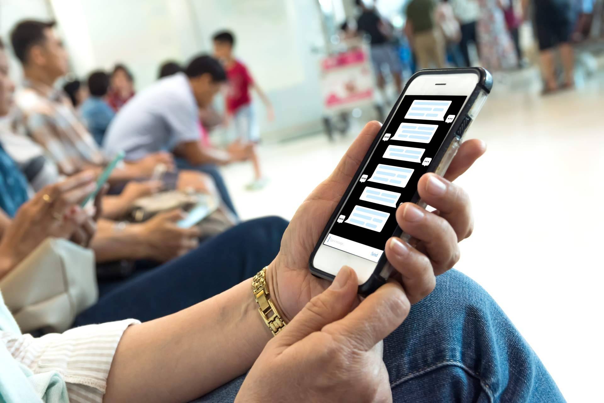 Funneltropia transforma la interacción empresarial mediante chatbots con IA personalizados