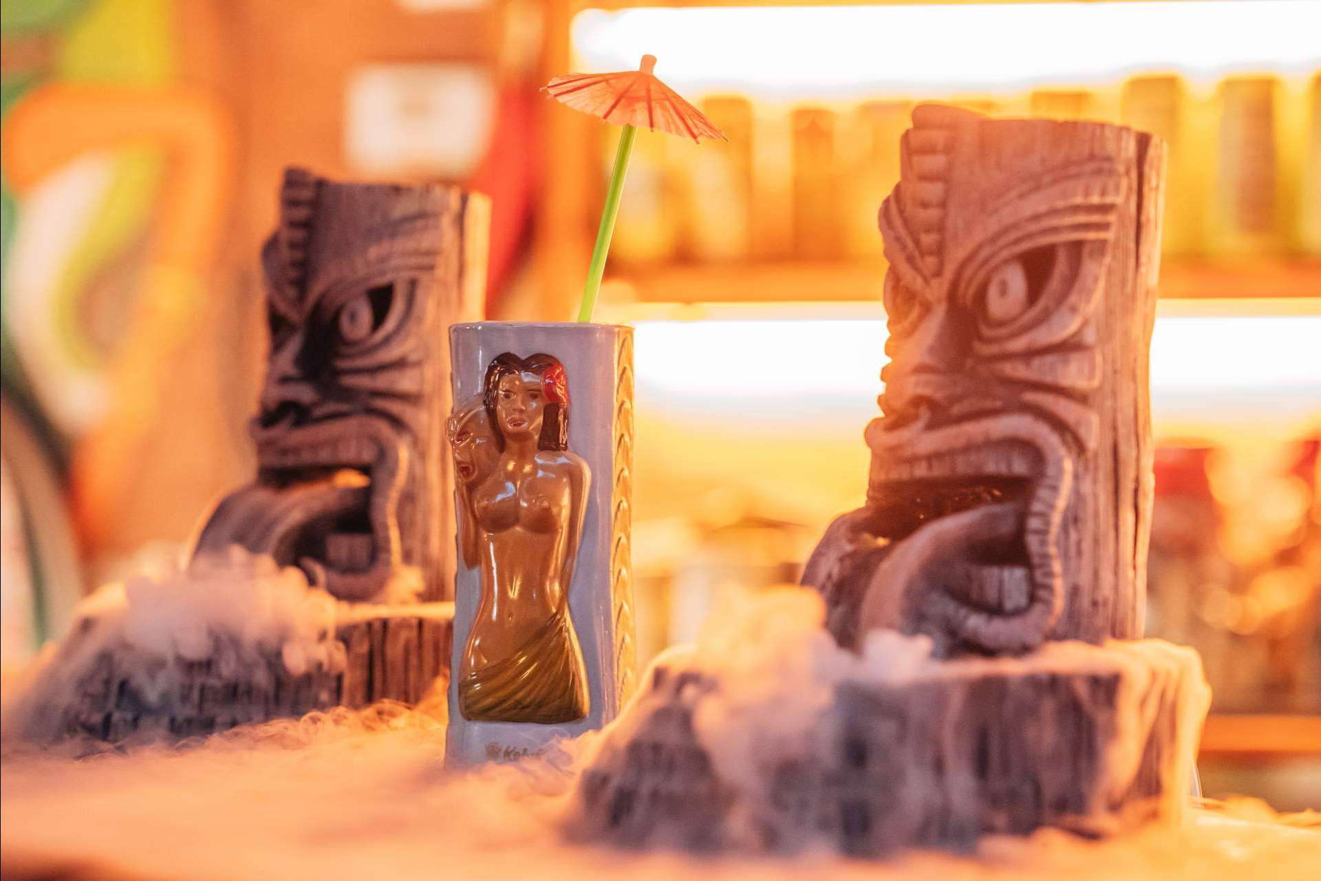 Kahiki, el destino imprescindible para disfrutar de la auténtica coctelería hawaiana en Barcelona