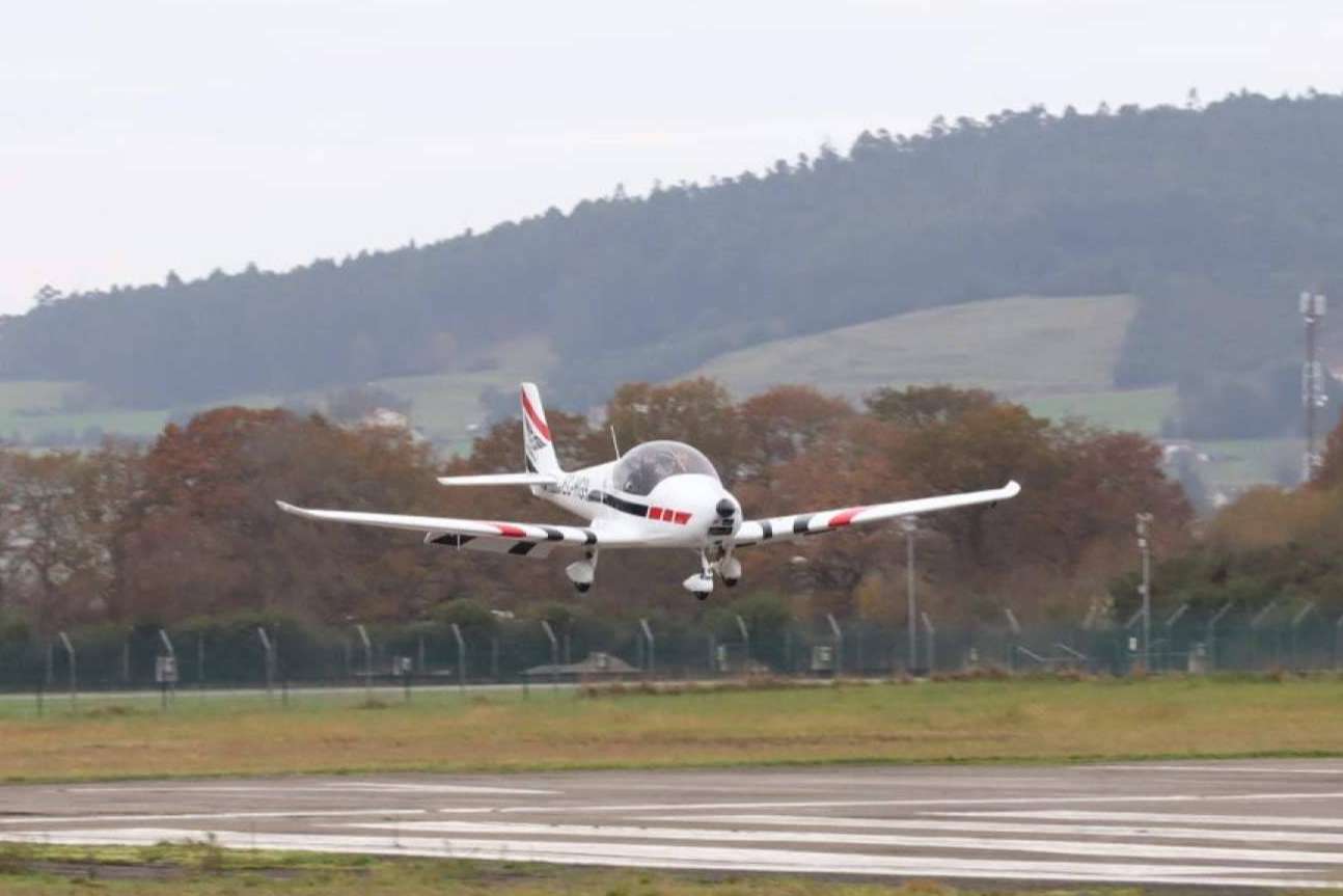 Desafíos meteorológicos en Asturias, formación clave para futuros pilotos de ultraligero