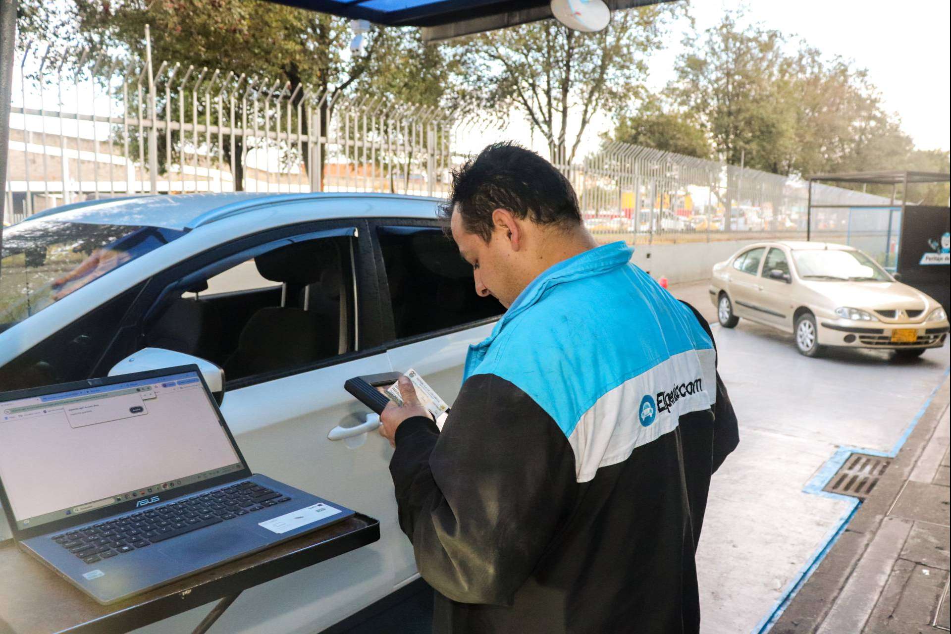 El Perito ofrece servicios profesionales de peritaje para vehículos usados en Colombia