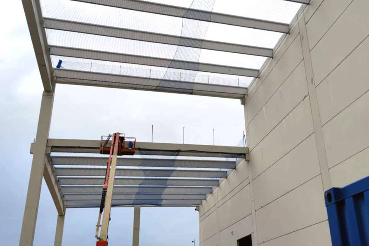 Instaladores cualificados, pieza clave en la implantación de redes de seguridad en obra