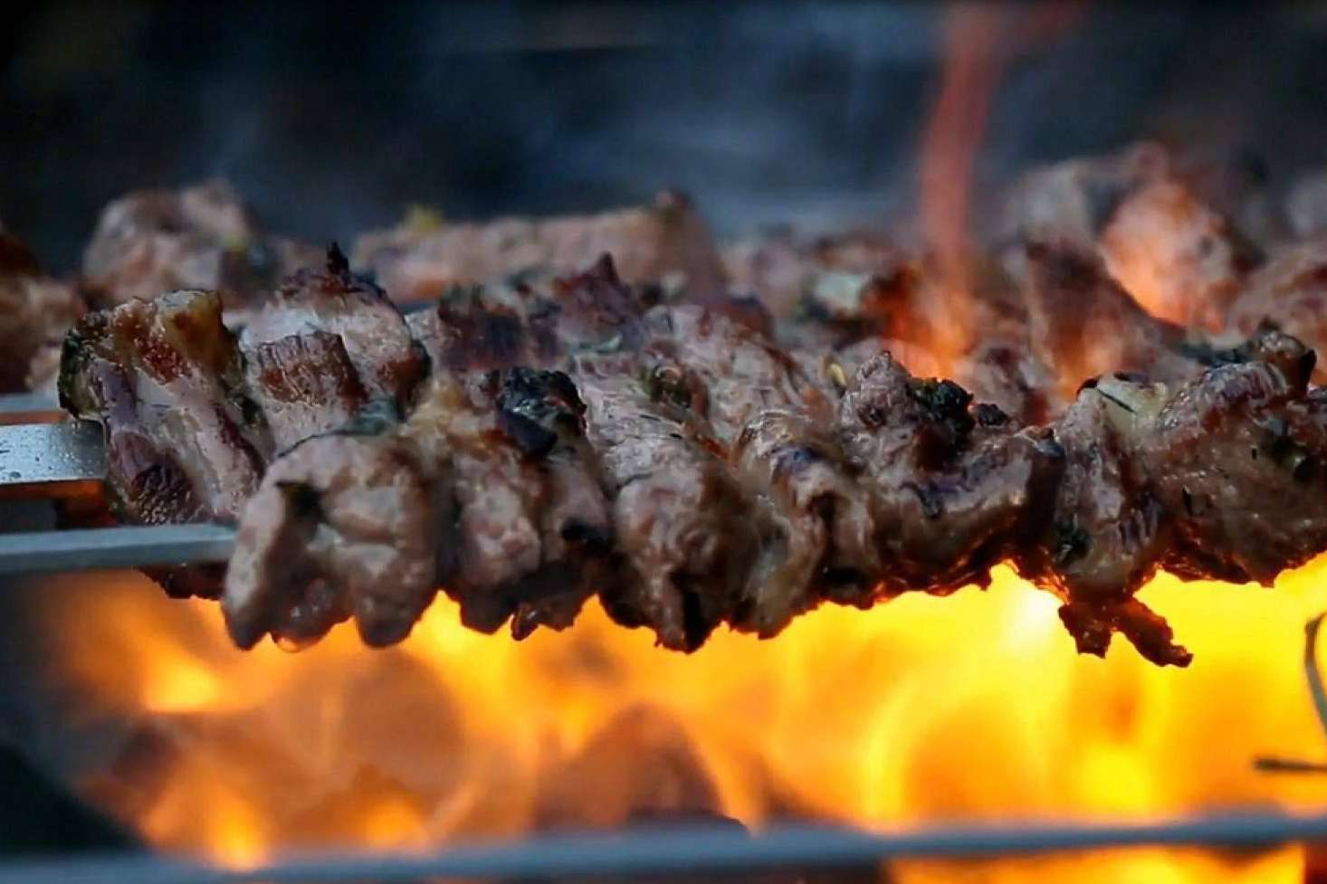 La campaña de barbacoas arranca en Mi Pellet y Más con garantía, sostenibilidad y comodidad