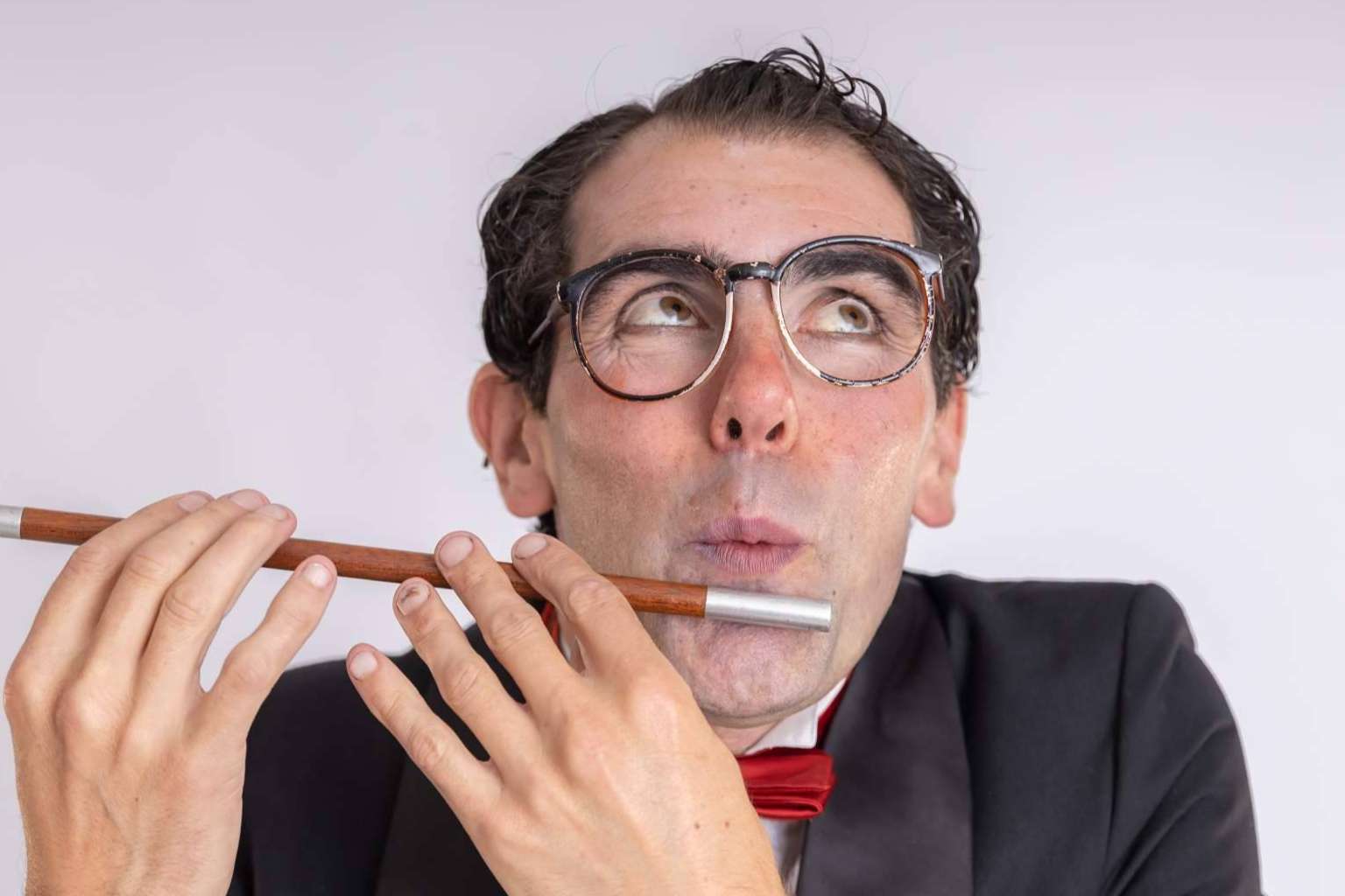 Adrián Conde transforma el teatro familiar con una nueva forma de ver la magia