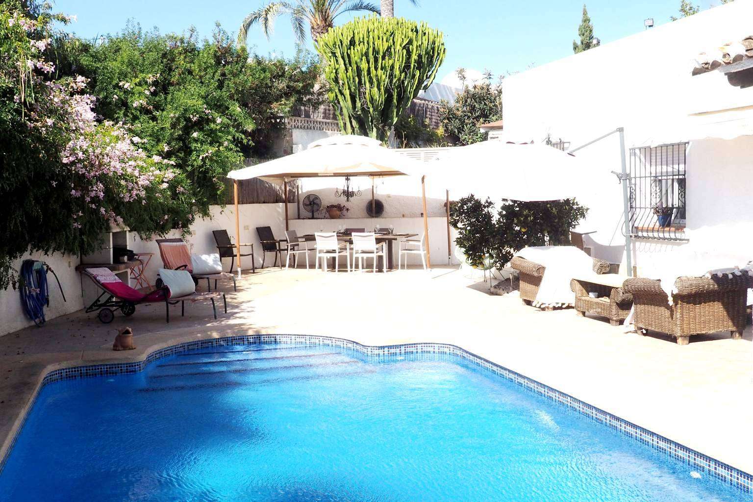 Villas y apartamentos de lujo destacan en la oferta de alquiler turístico en Calpe de Alquileres Agatha Martínez