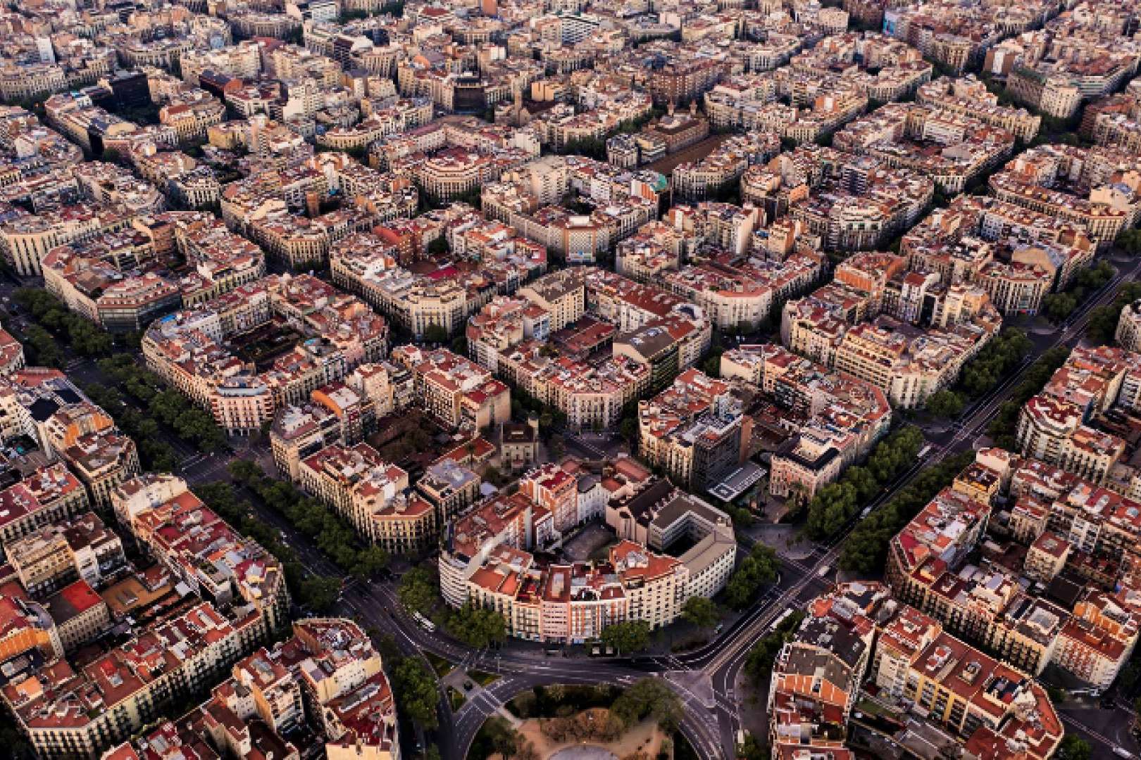 El mercado inmobiliario de Barcelona se satura y Bourgeois Fincas responde con cercanía y especialización