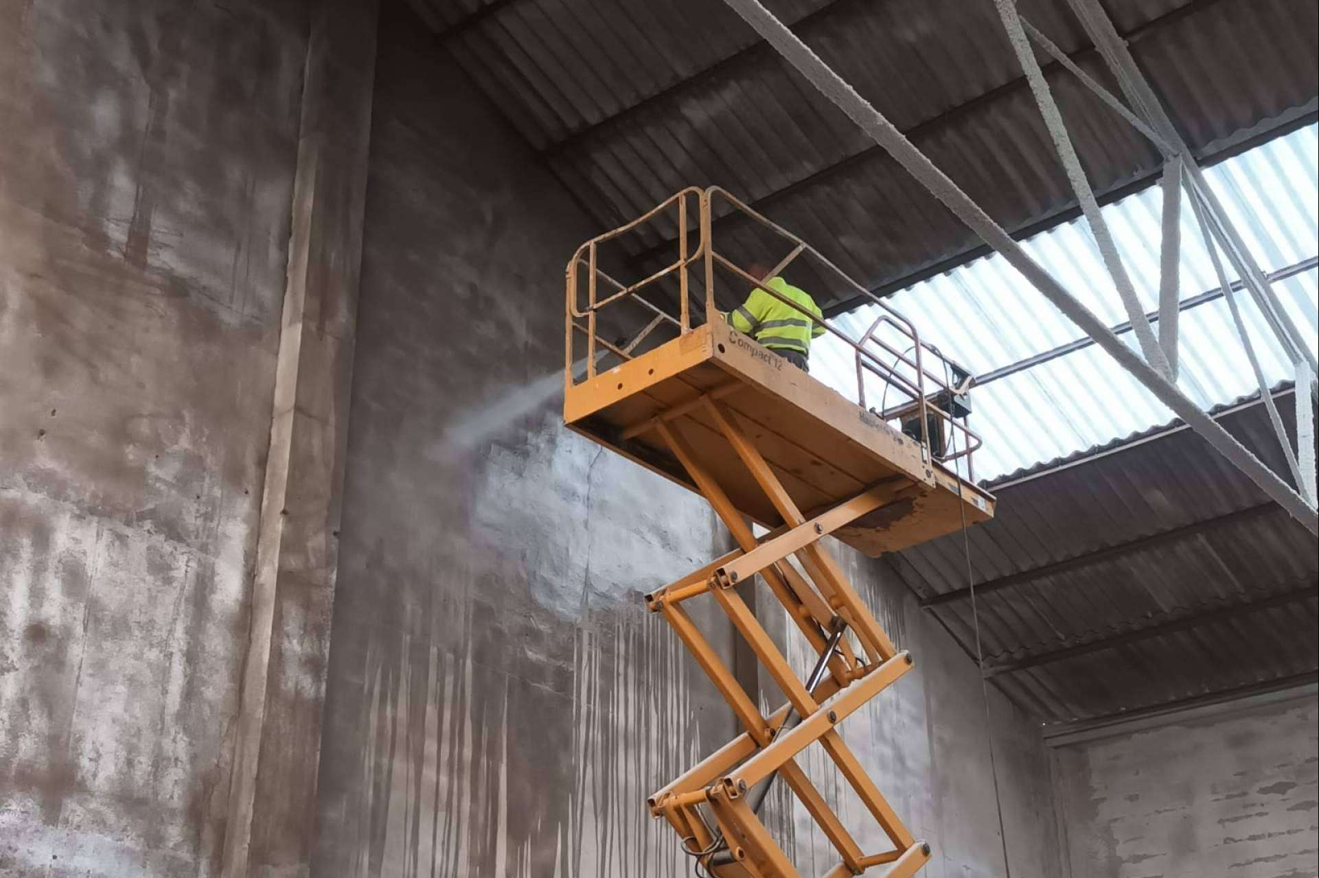 Grandes superficies industriales confían en Serviarnau para su pintura técnica