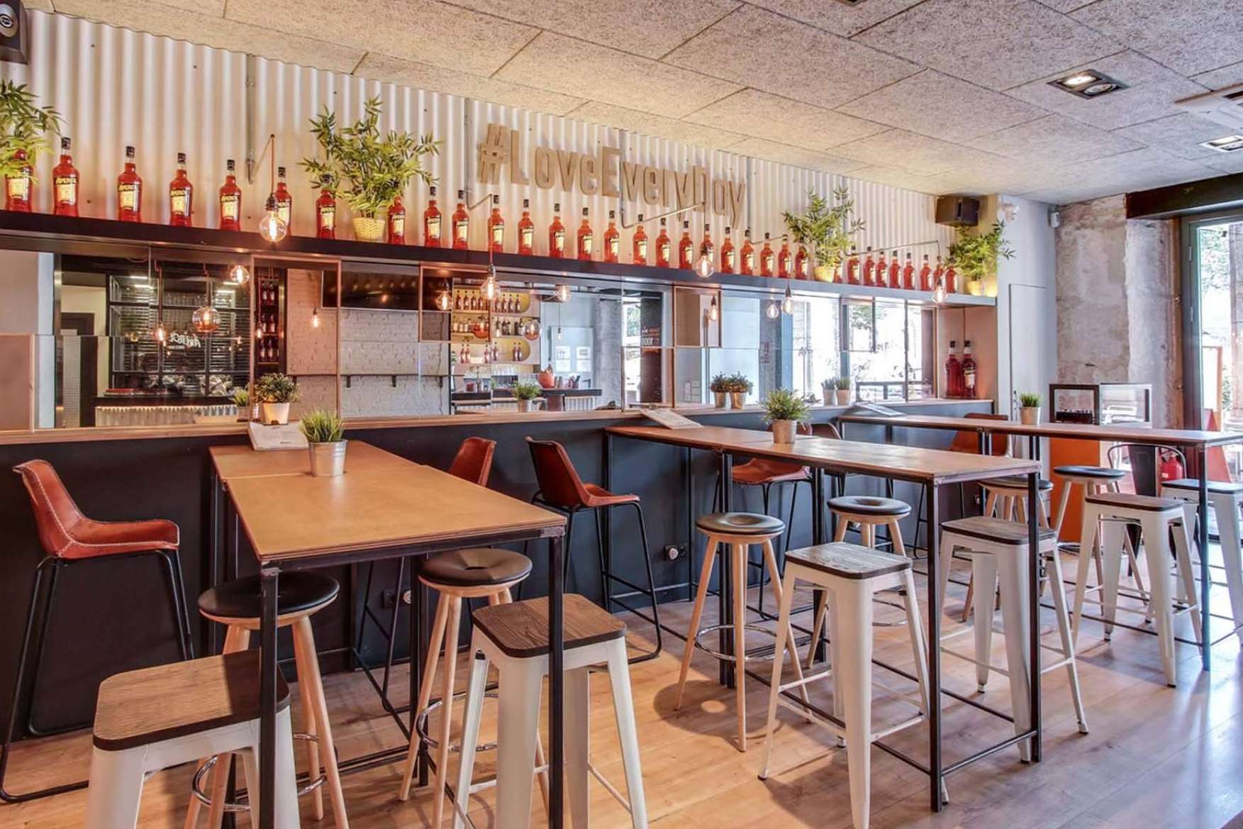INDAStudio impulsa el retail en Barcelona con interiorismo estratégico y enfoque en neurociencia aplicada