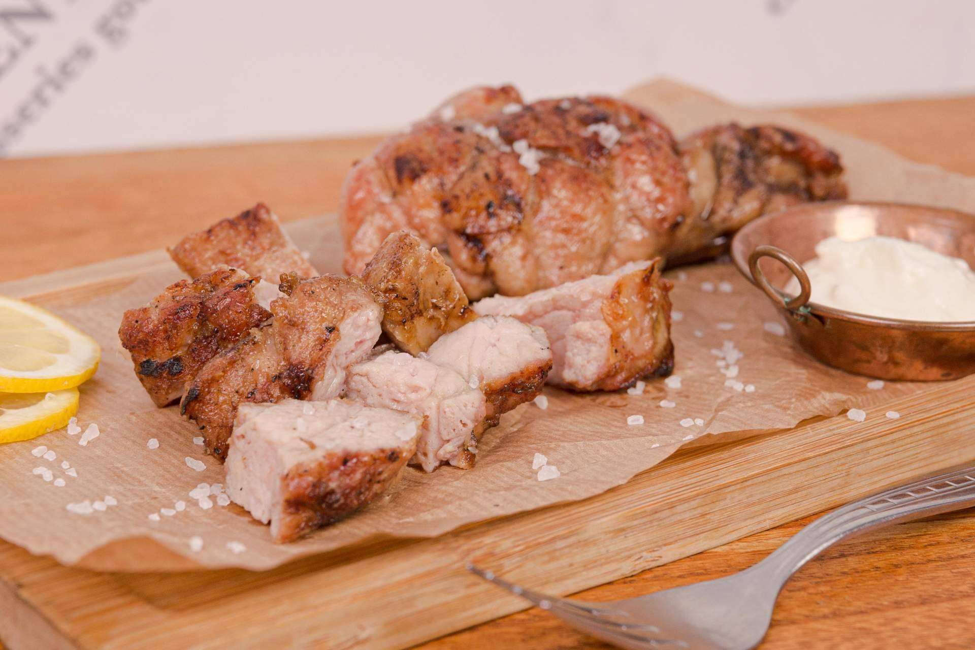 Delicatessen Argentina destaca las achuras, mollejas y chinchulines como tesoros del asado criollo