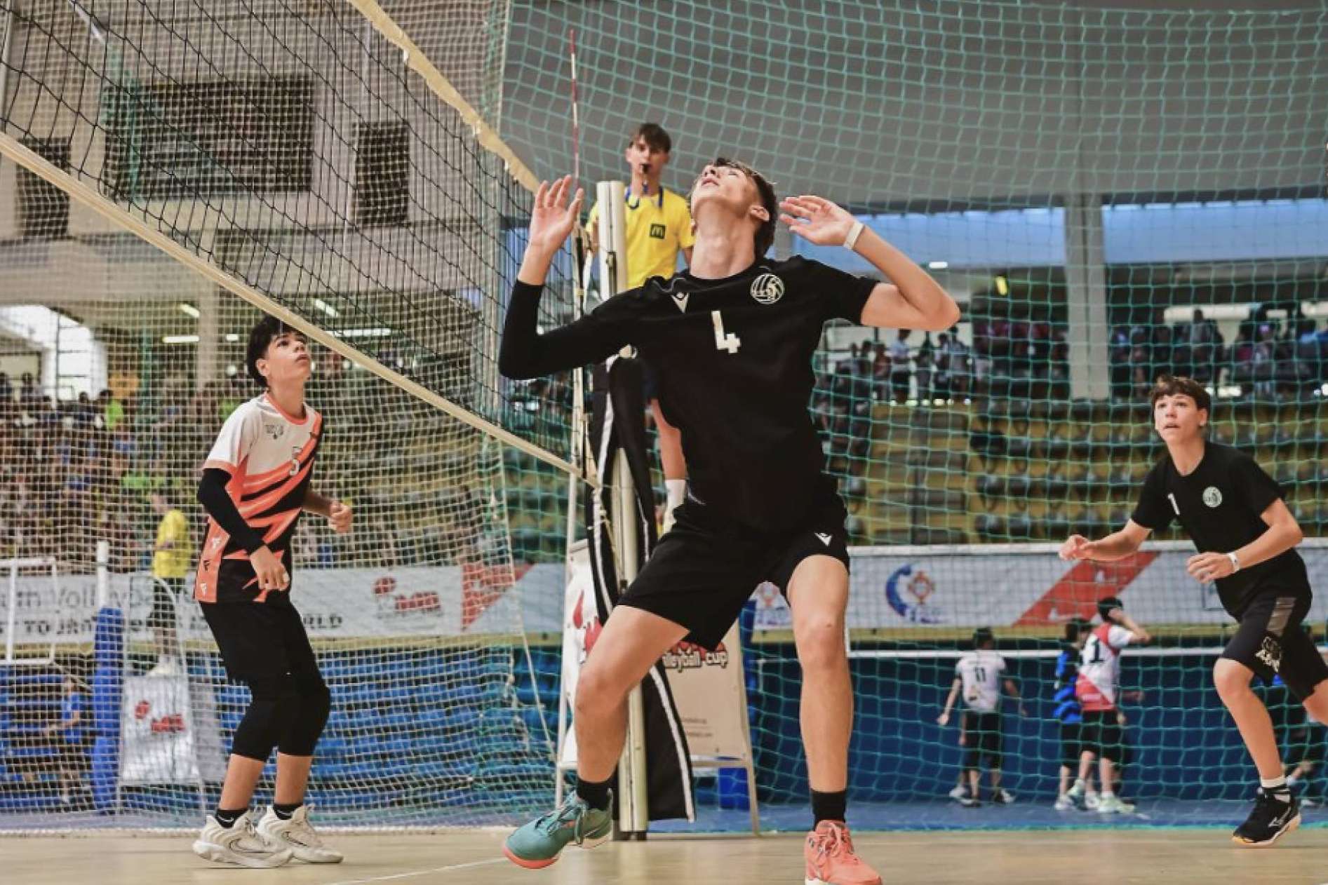 El Club de Voleibol ABV Boadilla del Monte, se alza con la medalla de oro en el Mayor Torneo Internacial