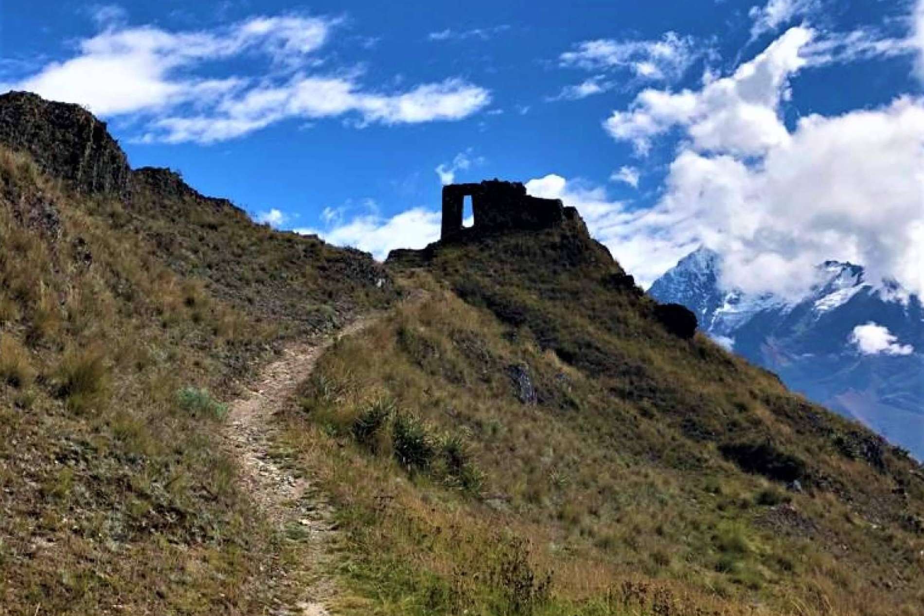 Alojamiento en Ollantaytambo con acceso a las Canteras de Cachiccata, la propuesta de Cocatambo