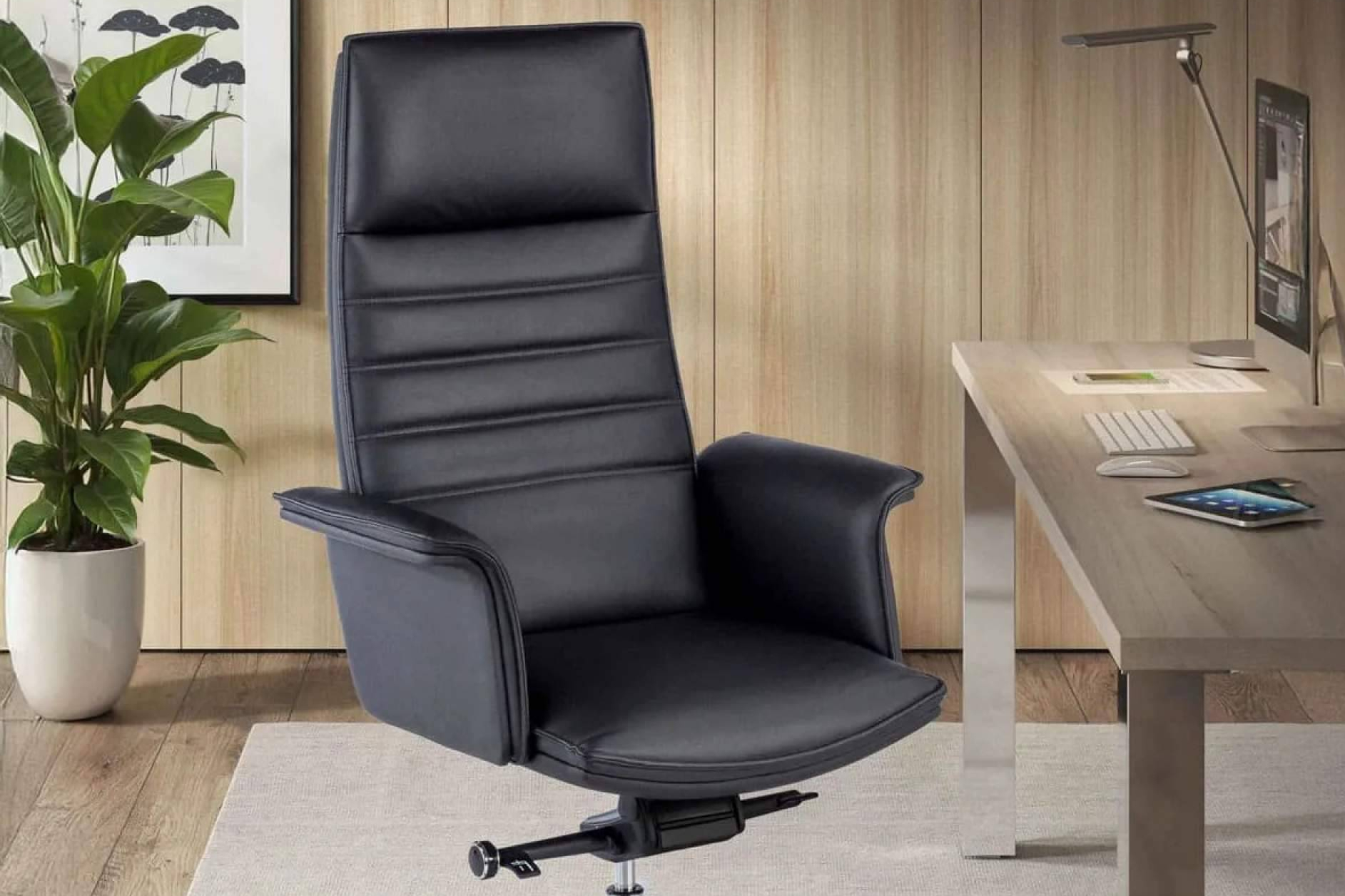 Sillas ergonómicas frente a modelos clásicos, claves para una elección saludable en la oficina