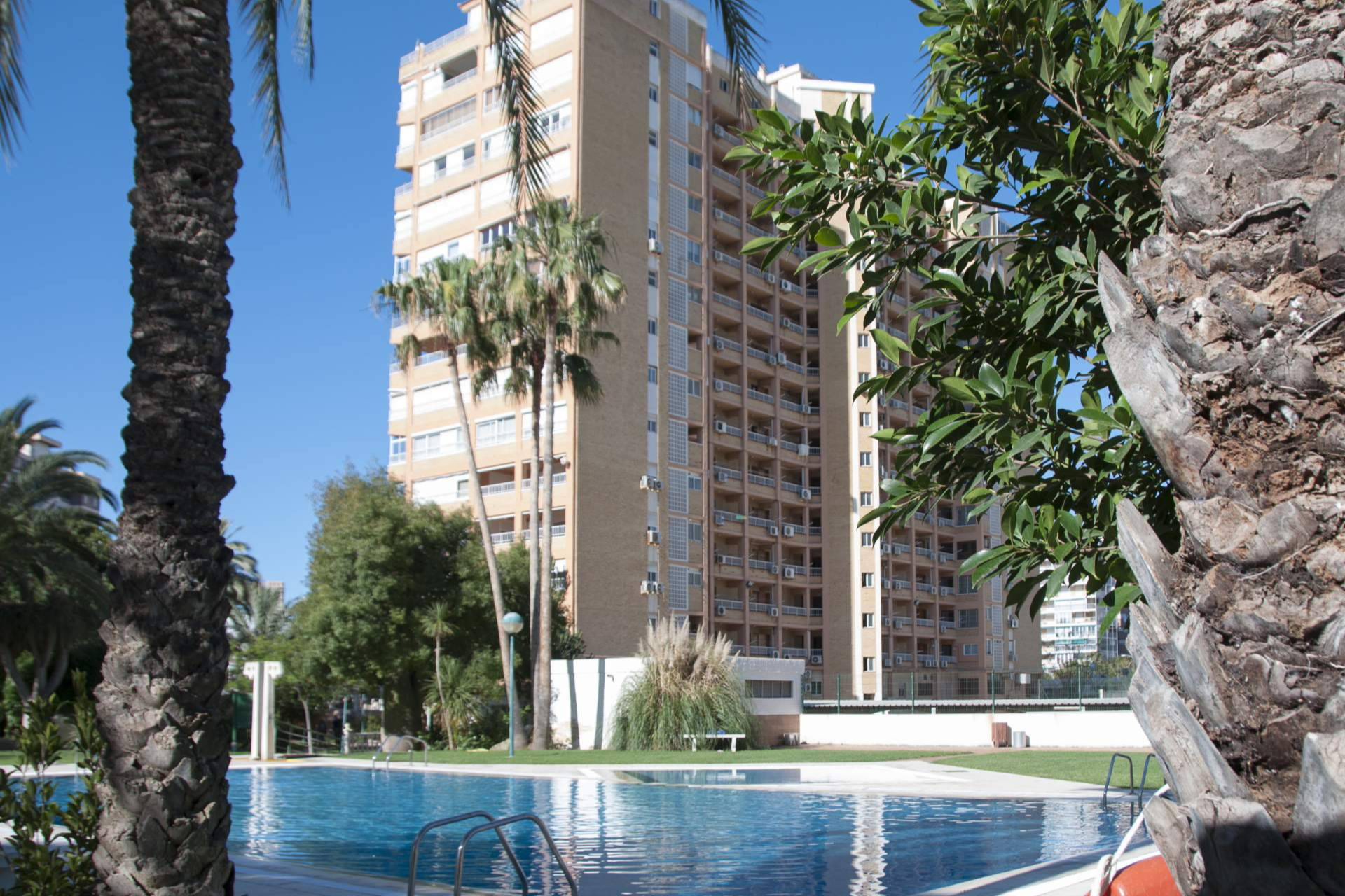 Apartamentos Concorde acoge grupos deportivos en Playa de San Juan con instalaciones adaptadas y parking incluido