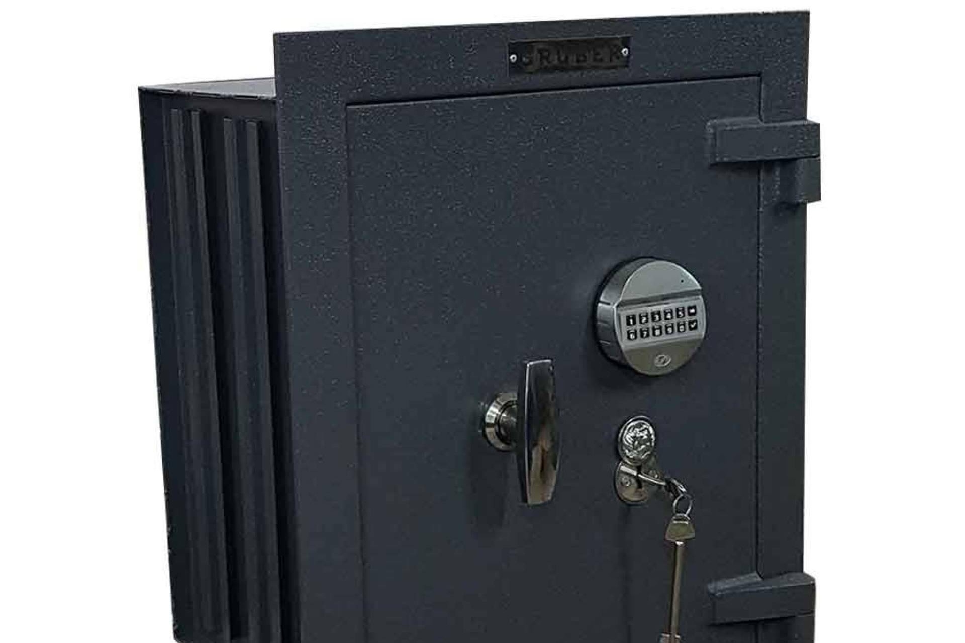 Más de un siglo innovando en cajas fuertes, Arcas Gruber impulsa la seguridad internacional desde 1908