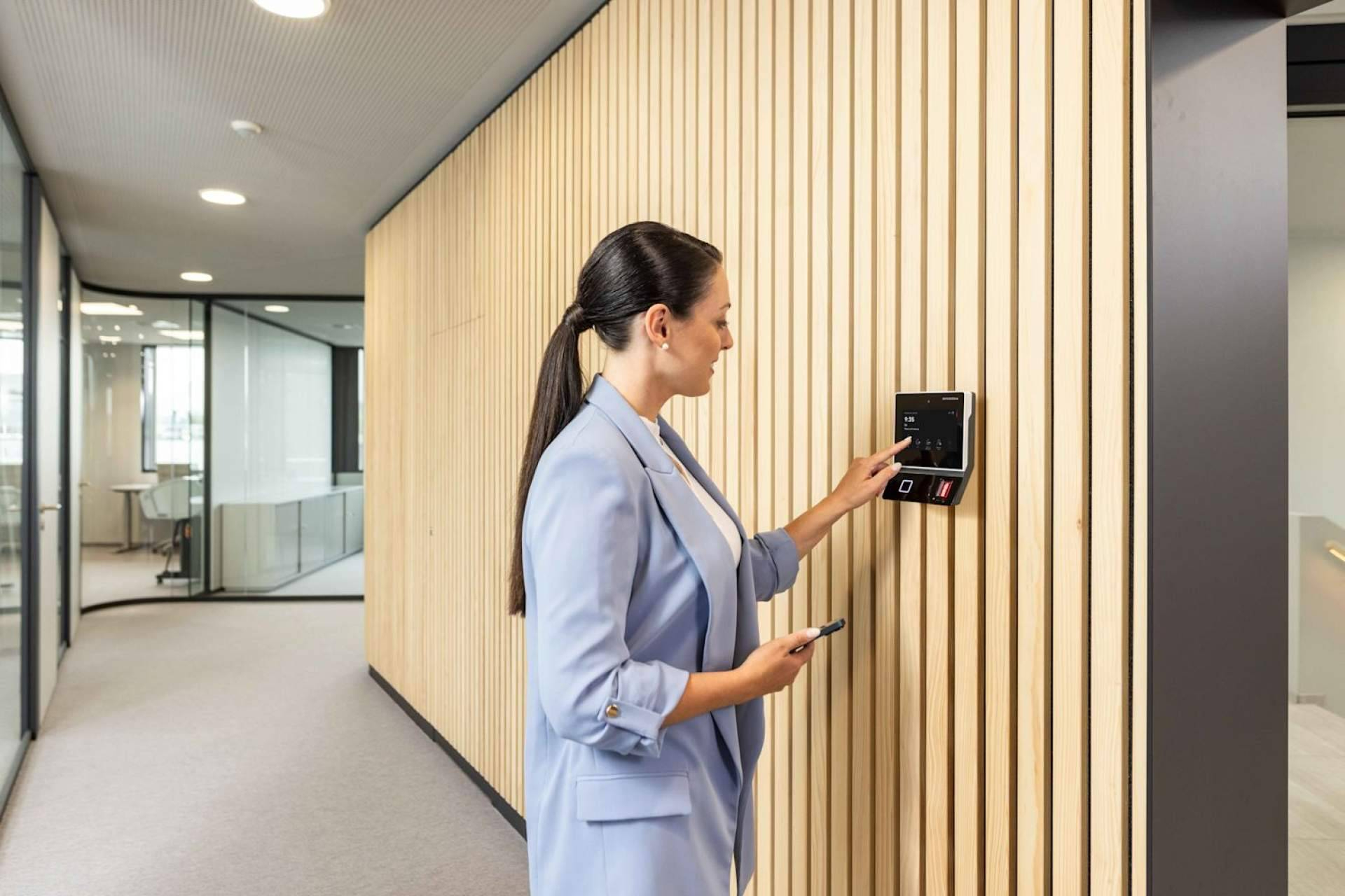 Control de presencia para empresas; una herramienta eficaz contra el absentismo laboral