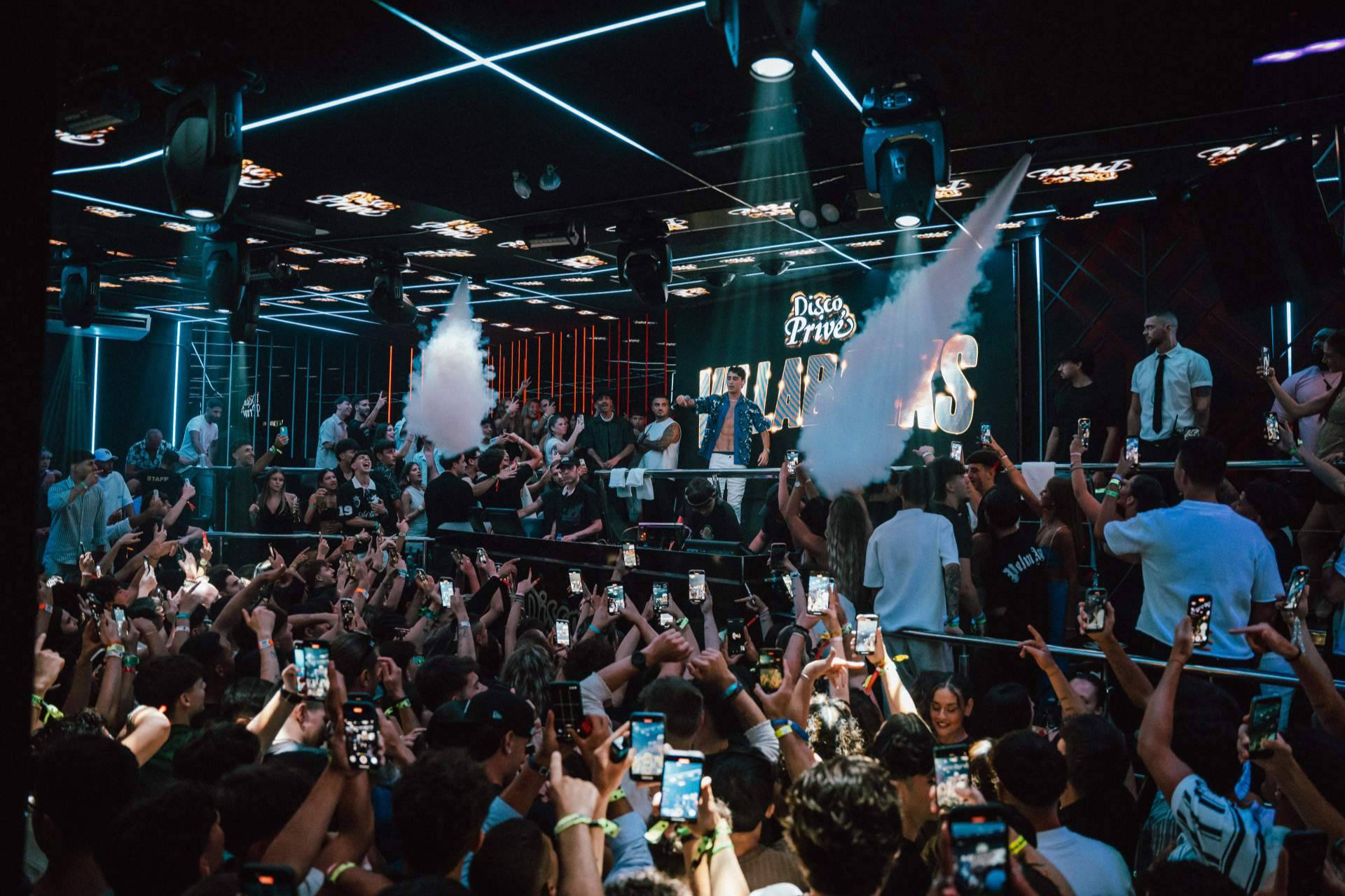 La élite musical internacional elige Disco Privé para transformar las noches de Lloret de Mar