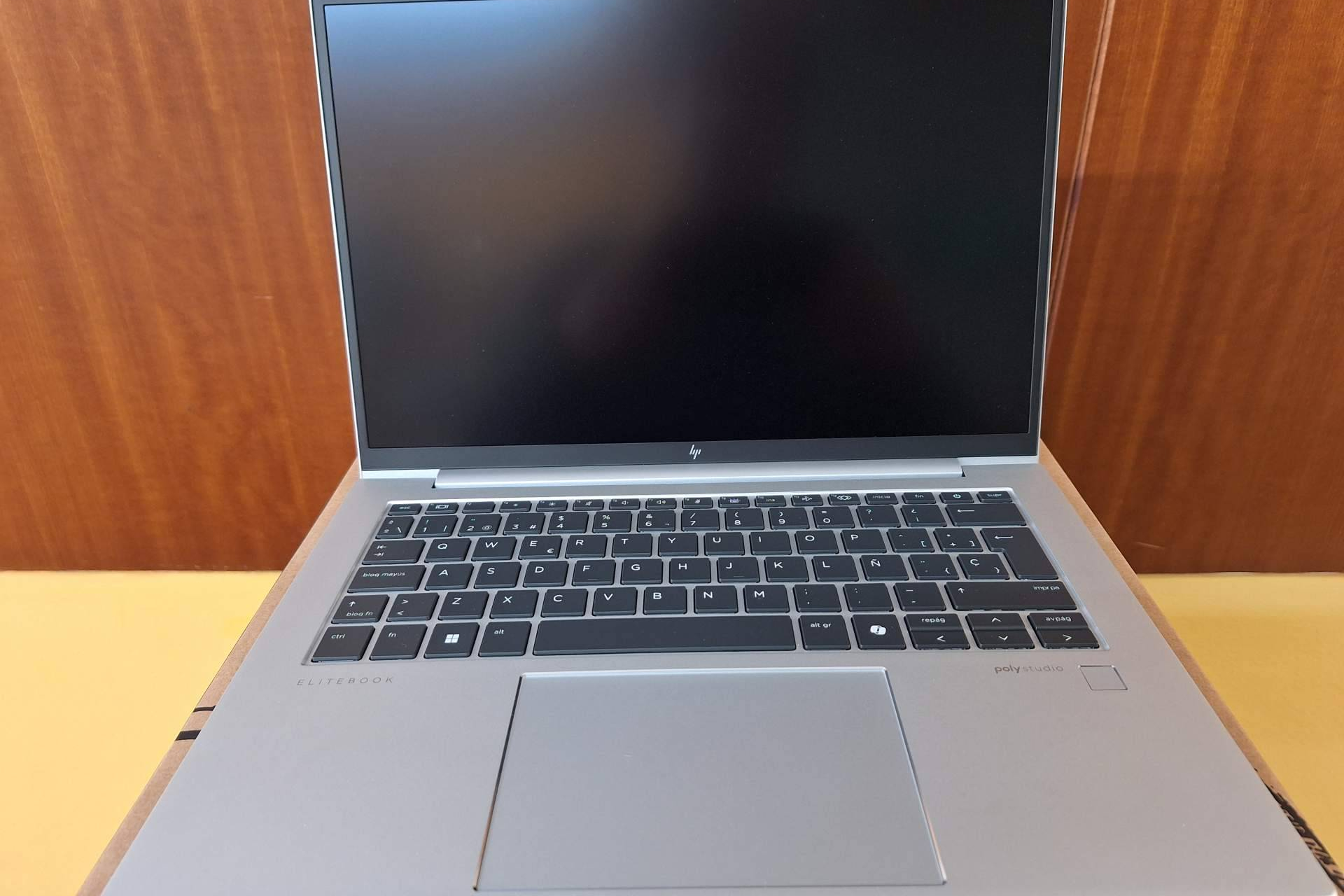 SELECTRONIC, distribuidor autorizado de HP, Dell y Epson, especializado en reparaciones informáticas y electrónicas