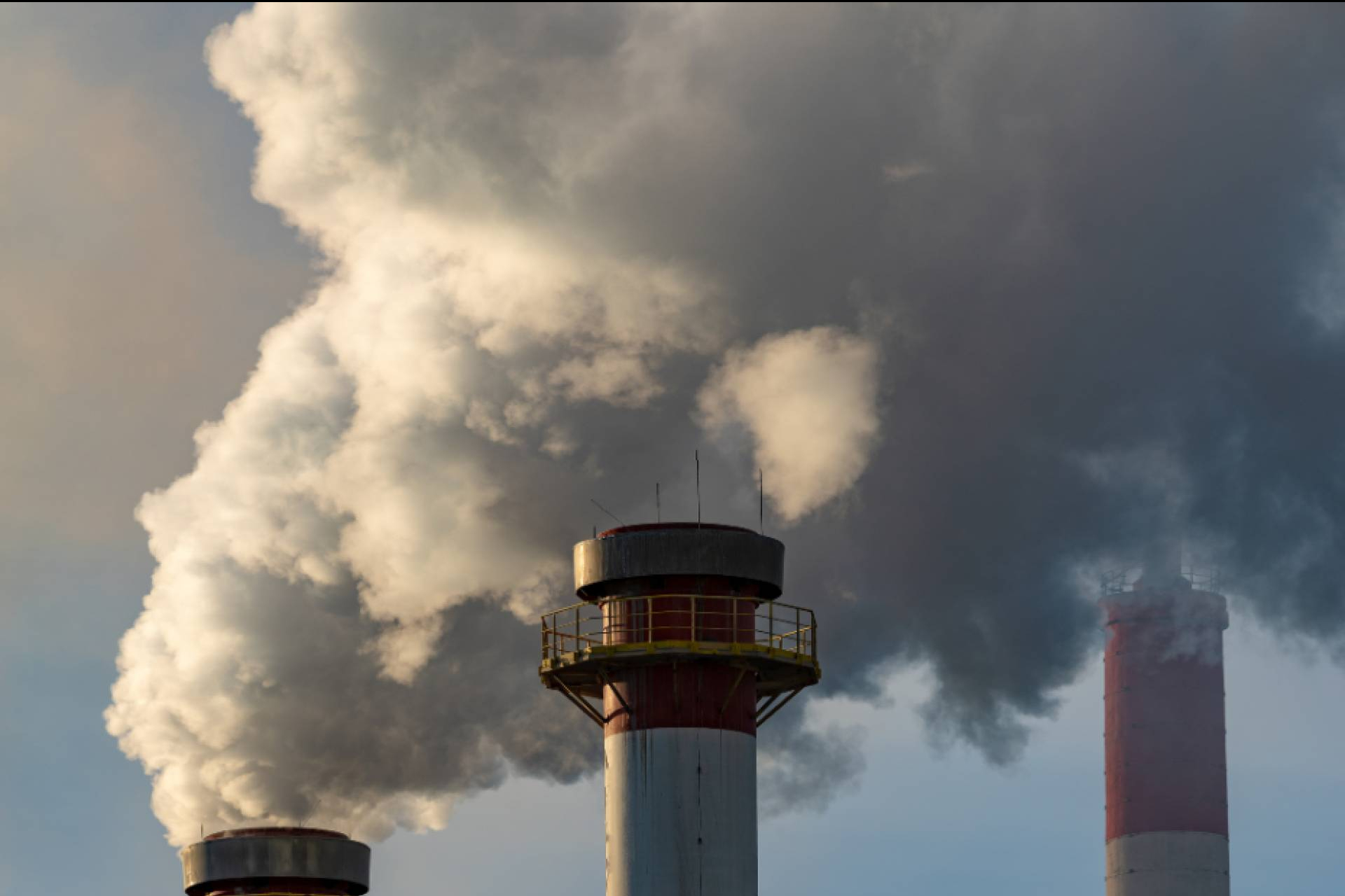 Gases de efecto invernadero bajo control con UNE-ISO 14068-1; marco verificable para empresas