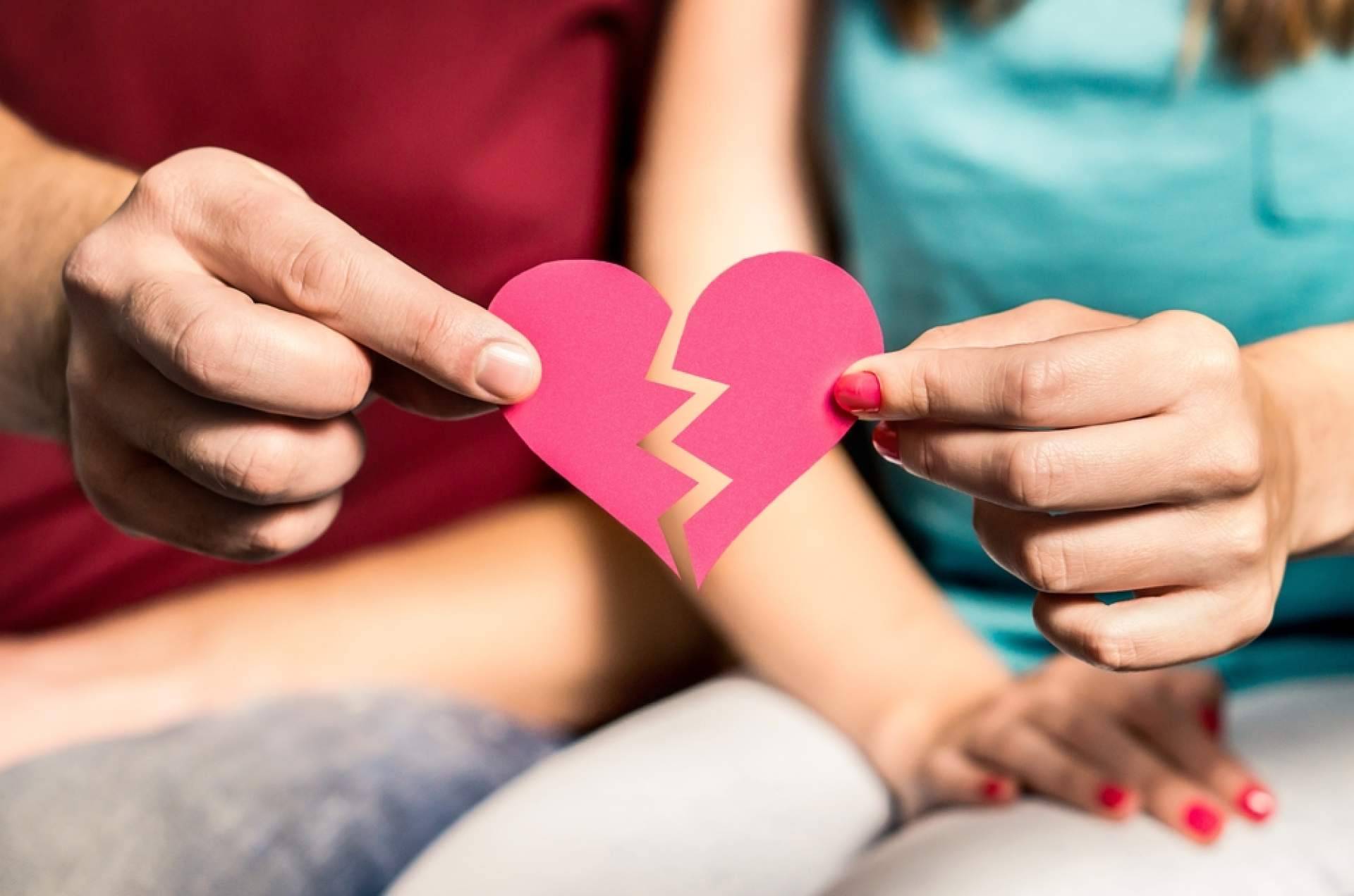 Psicología aplicada a la infidelidad; señales, prevención y proceso de recuperación