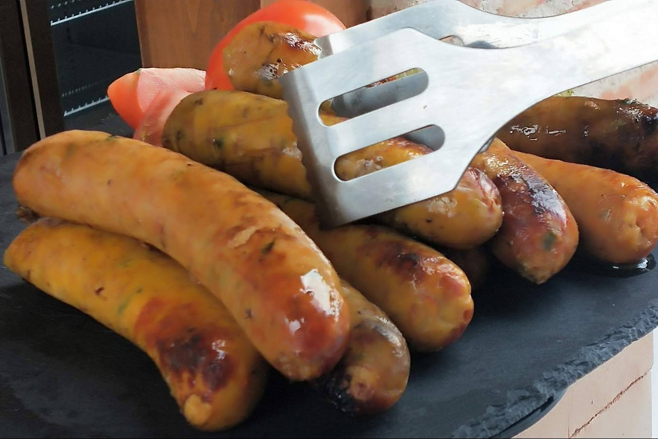 D’Carnilsa lleva el sabor de Colombia a España con embutidos tradicionales y productos latinoamericanos de calidad