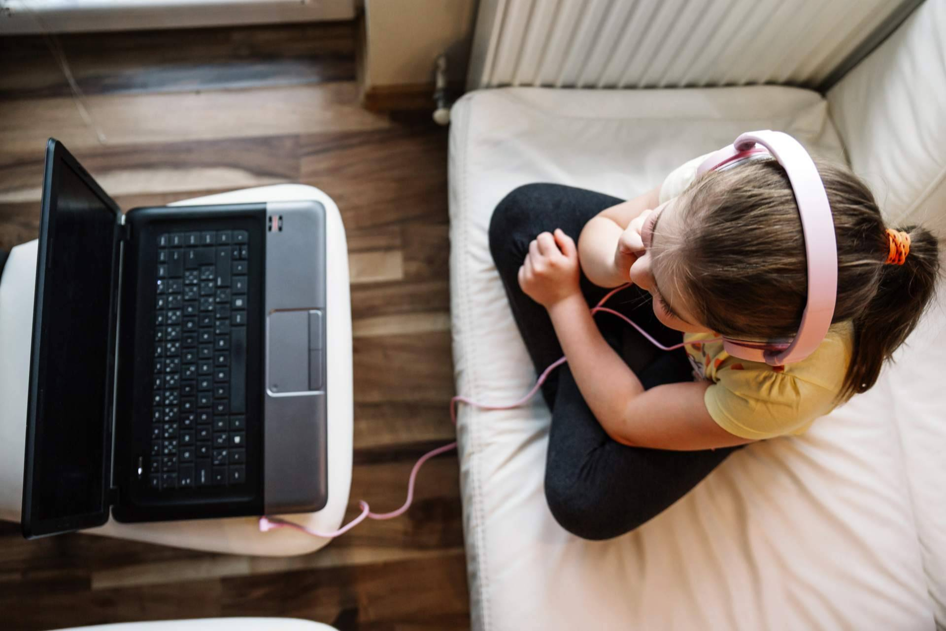 ¿Ahorrar con las clases online de inglés para niños? Vibenglish ha encontrado la fórmula