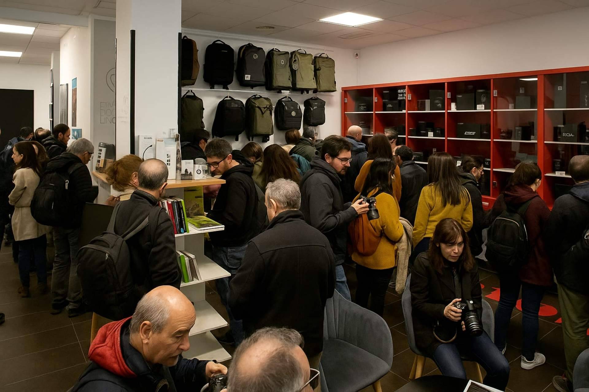 Ampliación del showroom y descuentos; así se adelanta Óptica Fija al Black Friday