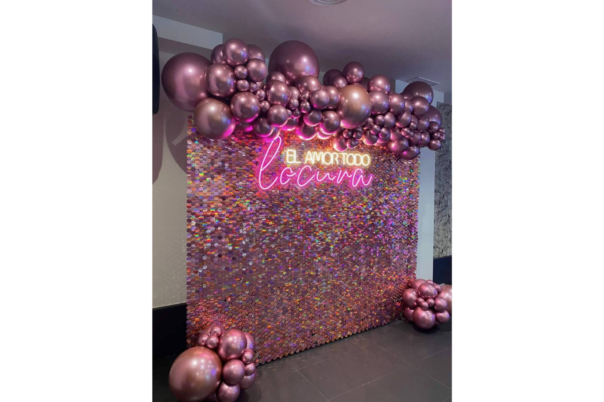 Brillo spray para globos; realce cromático para eventos exigentes y sofisticados