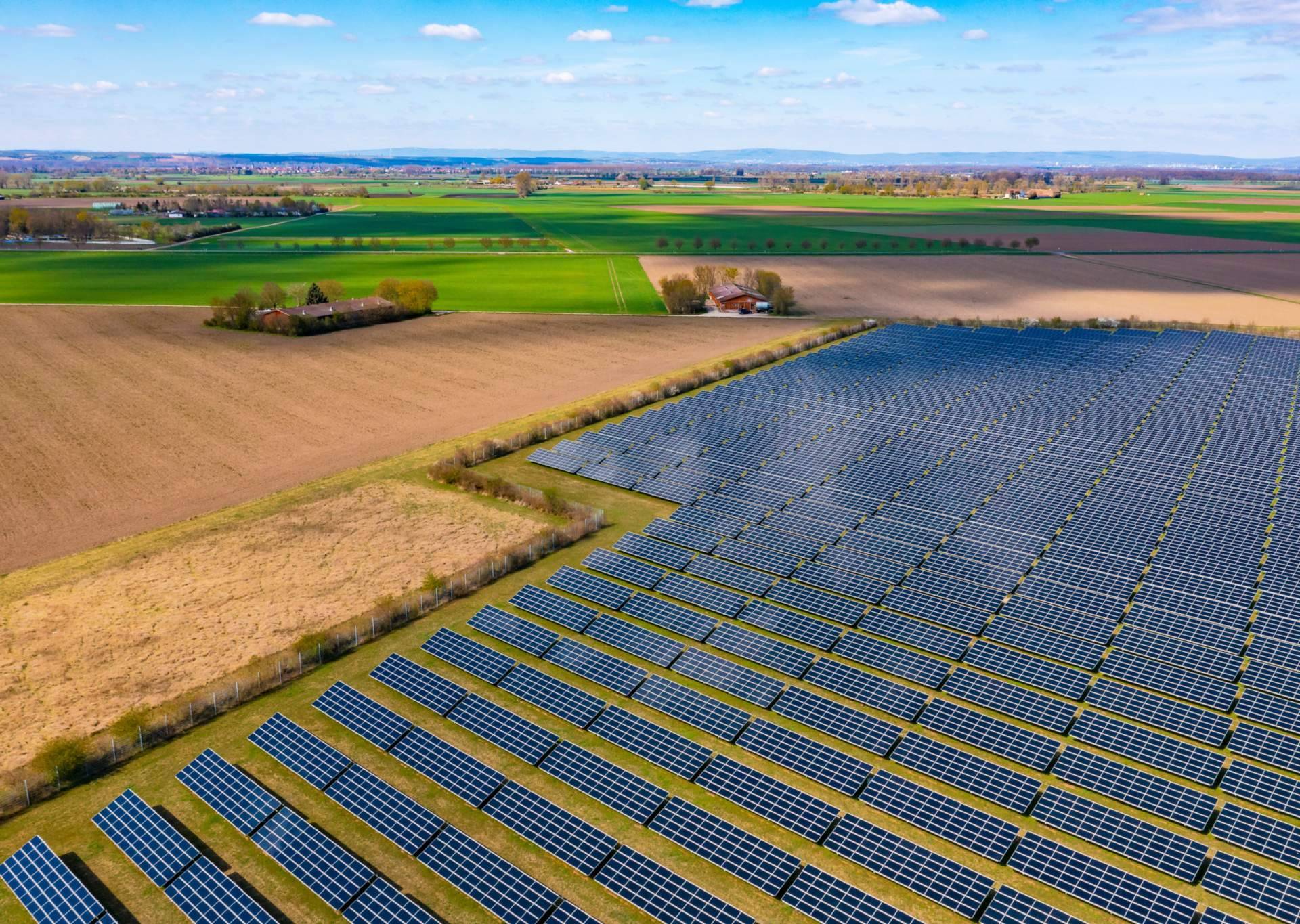 El Sol se convierte en la principal fuente de electricidad en la UE por primera vez