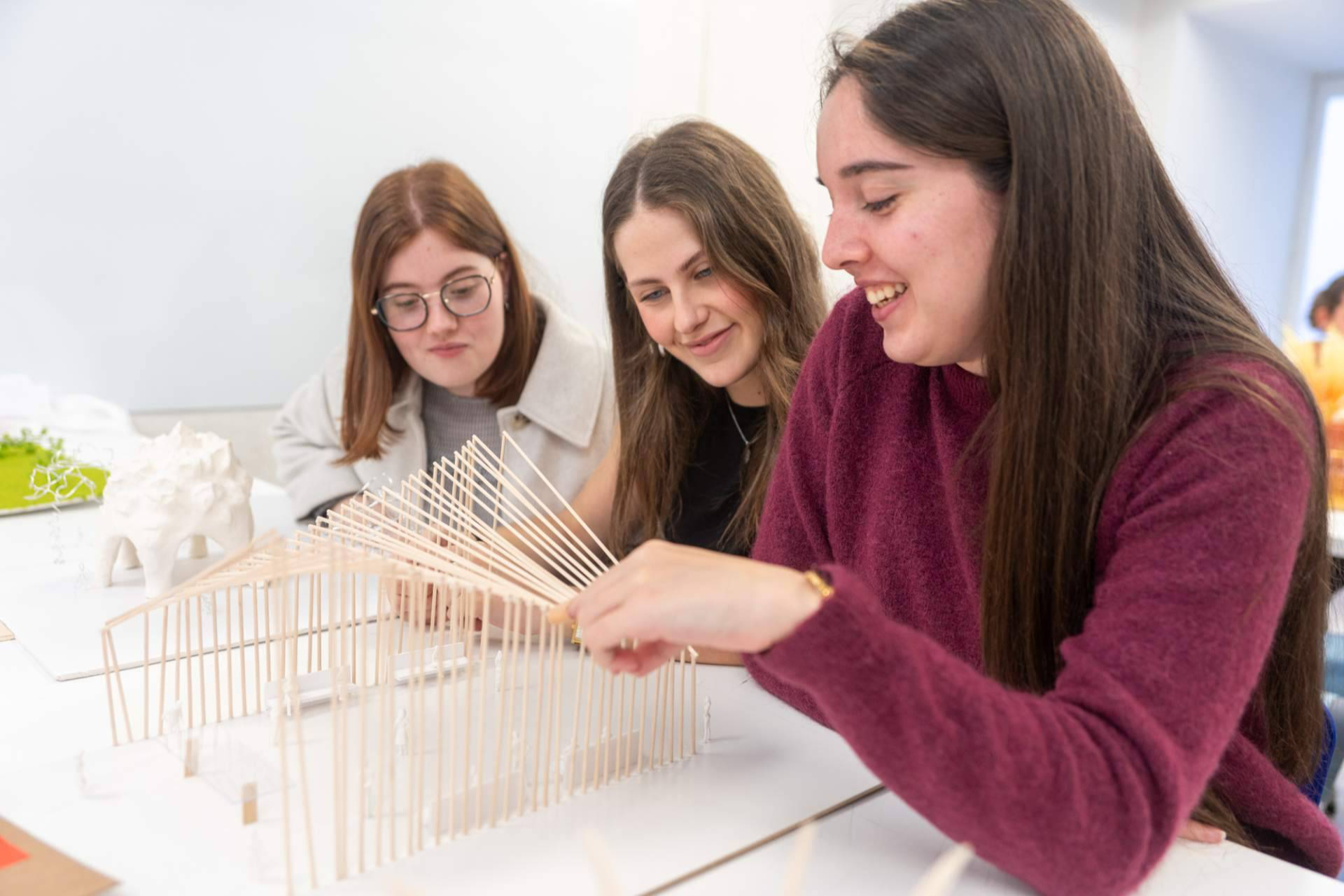 Creanavarra impulsa la formación en interiores para crear espacios innovadores, sostenibles y habitables