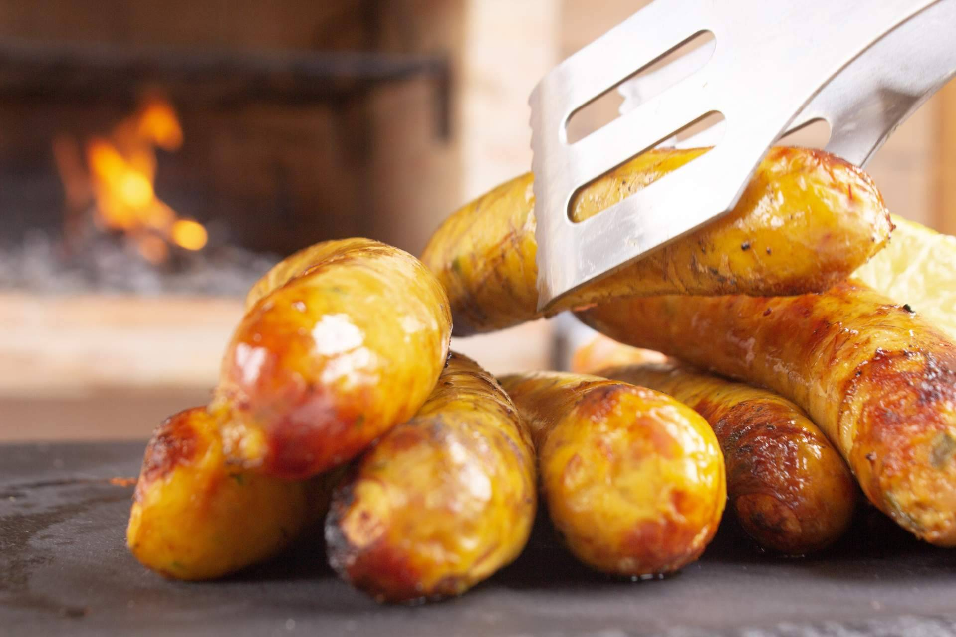 El chorizo colombiano gana terreno en España, D’Carnilsa impulsa su expansión europea