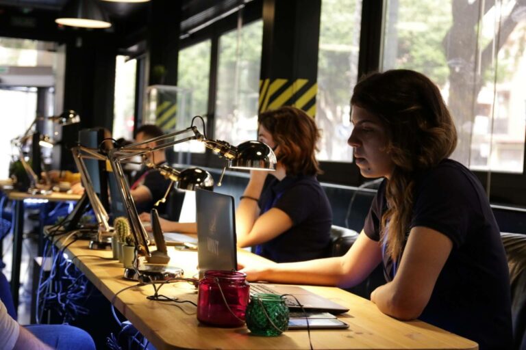 Formación profesional en animación, cine y videojuegos con el método ‘Production Environment’ de UArts School