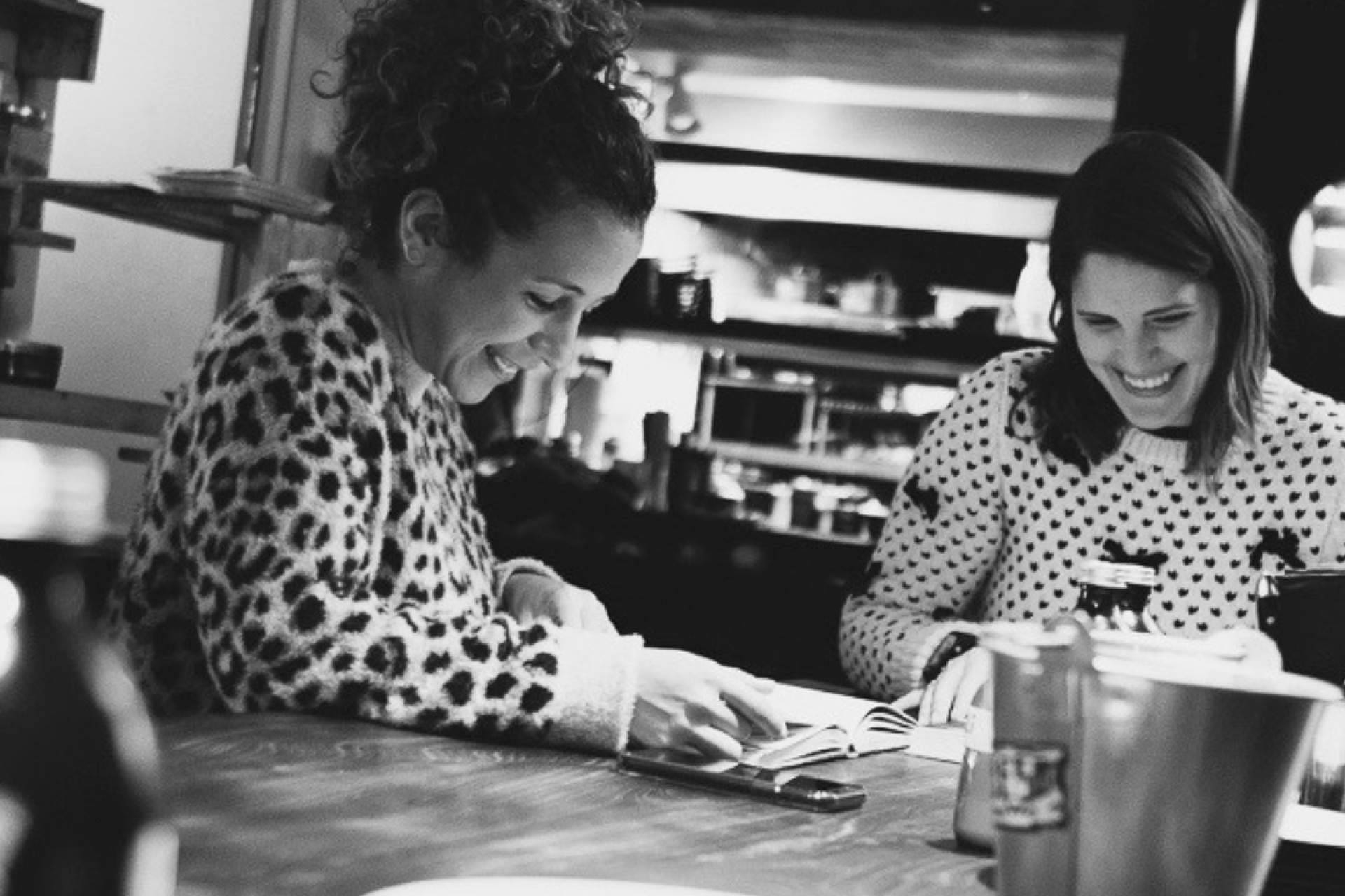 Así nació QuéMOLA; la agencia de marketing gastronómico 360º fundada por mujeres en Barcelona