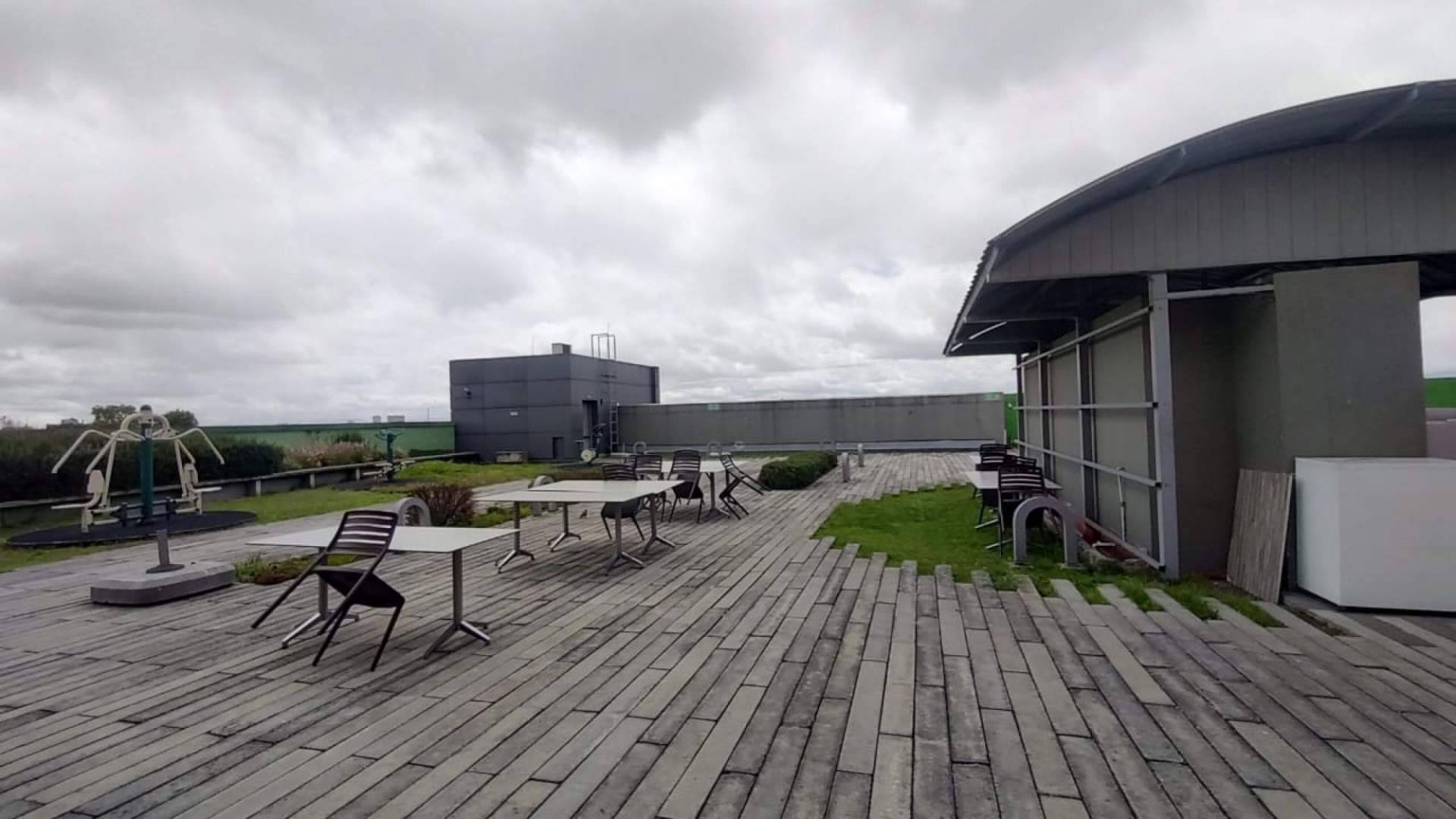 Sale a la venta edificio corporativo de 6 pisos para oficinas en zona estratégica de Bogotá, Colombia