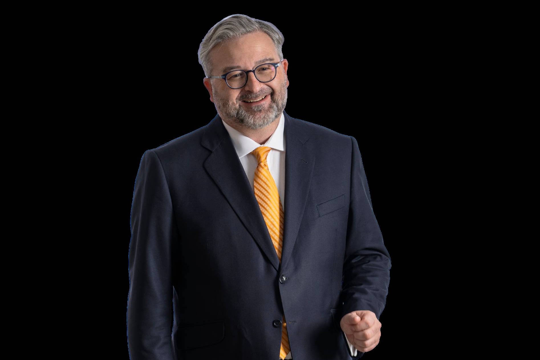 Estradé Law Firm consolida su actividad en derecho penal, mercantil y justicia social global