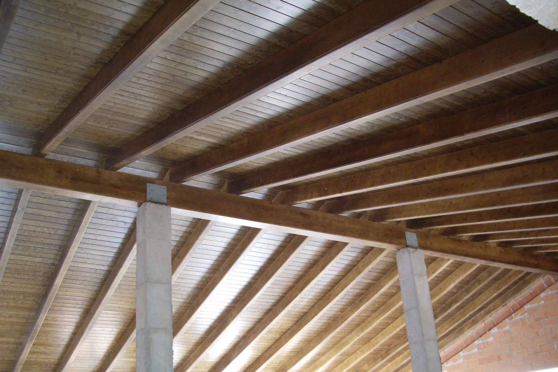 Paneles sándwich de madera, la solución para renovar cubiertas con la llegada de la primavera