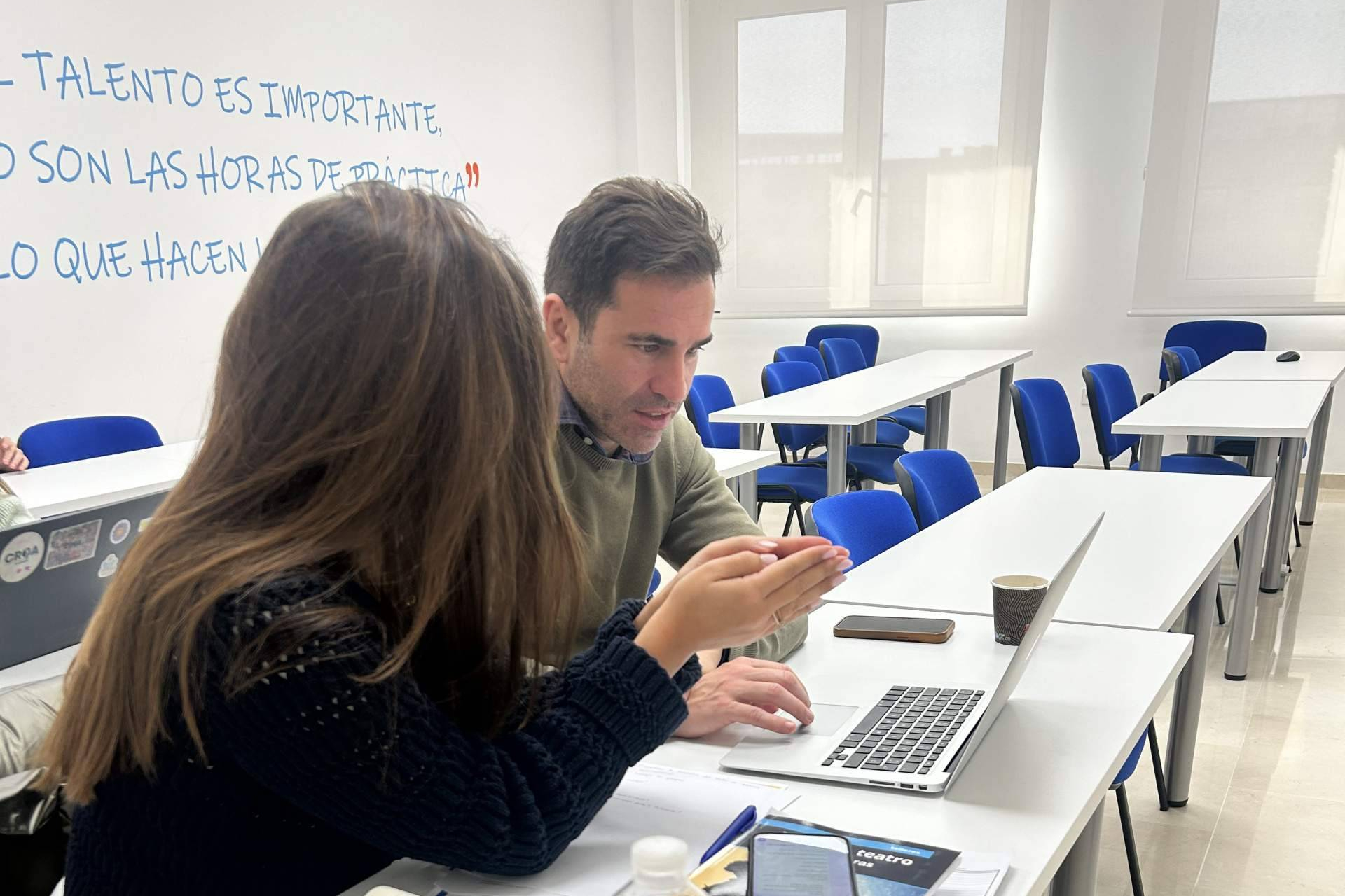 Sistema de oposiciones de maestros en infantil, primaria, inglés, pedagogía terapéutica y audición y lenguaje