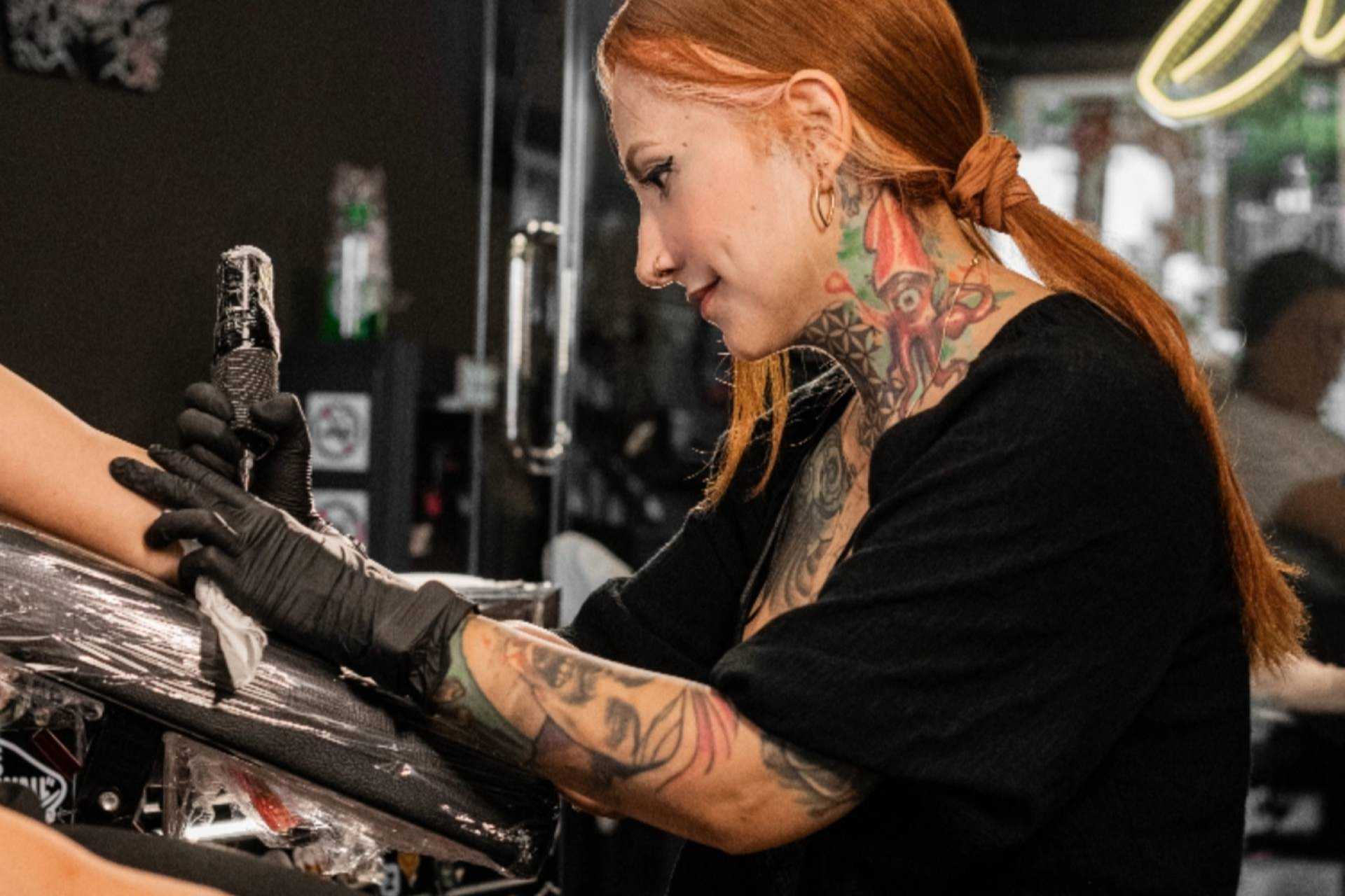 Tatúo Escuela de Tatuadores, un espacio de formación profesional para el arte del tatuaje en A Coruña