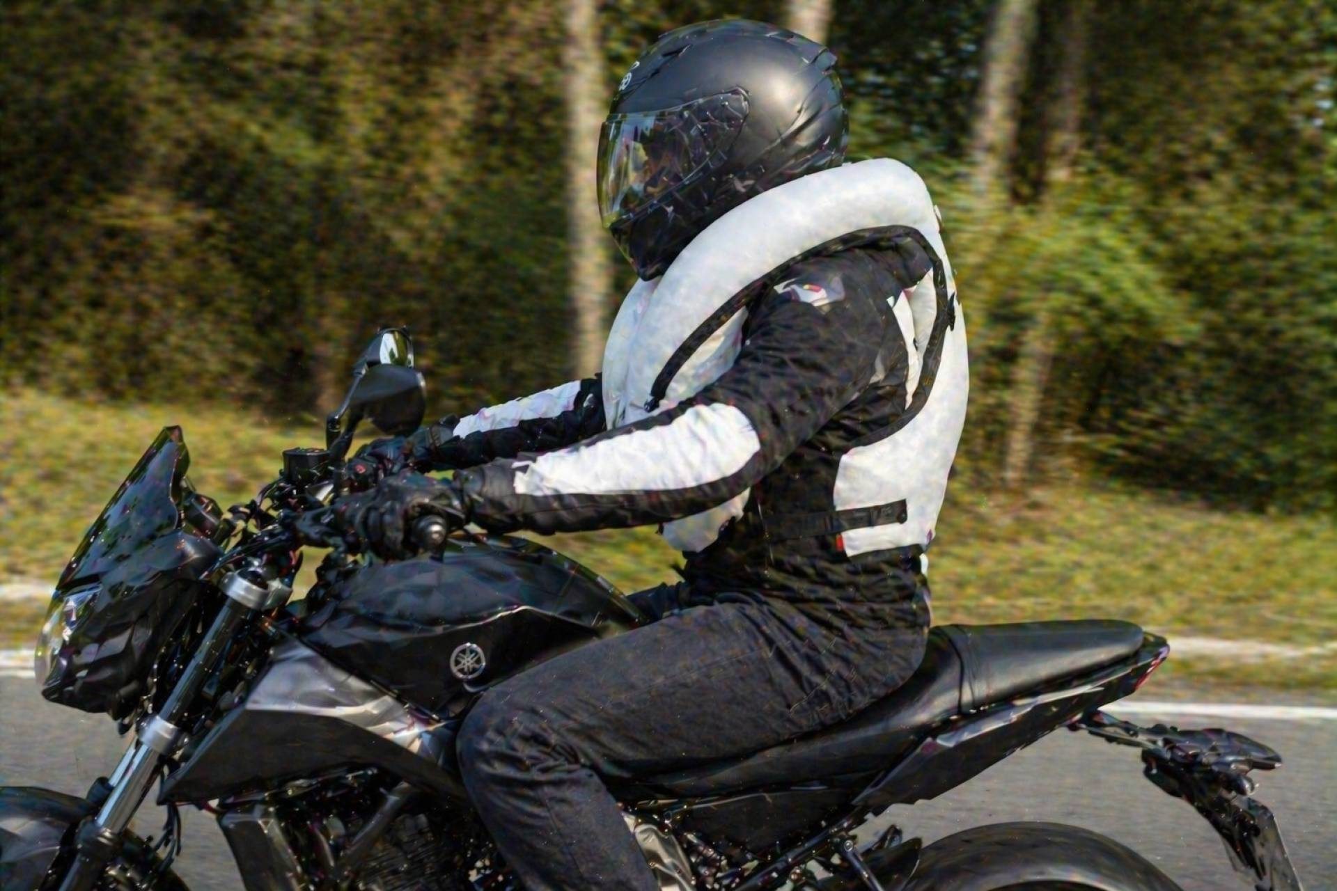 Las nuevas motos de 2026 incorporan tecnología para una conducción más segura y accesible