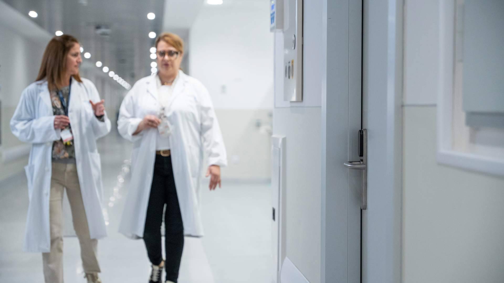 El Hospital 12 de Octubre deja atrás las llaves y gana control con TESA ASSA ABLOY