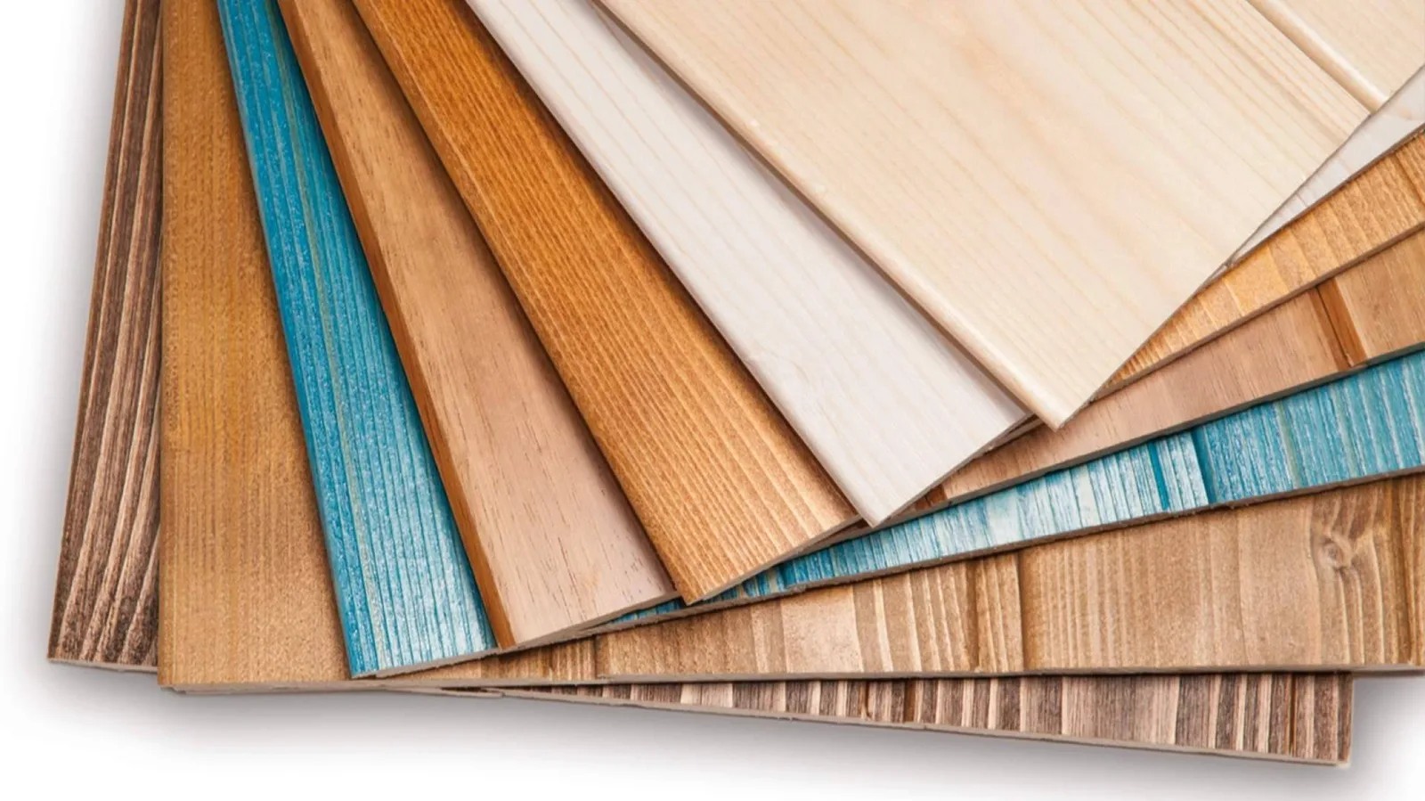 Caliplac apuesta por la personalización del panel sándwich de madera para crear techos únicos