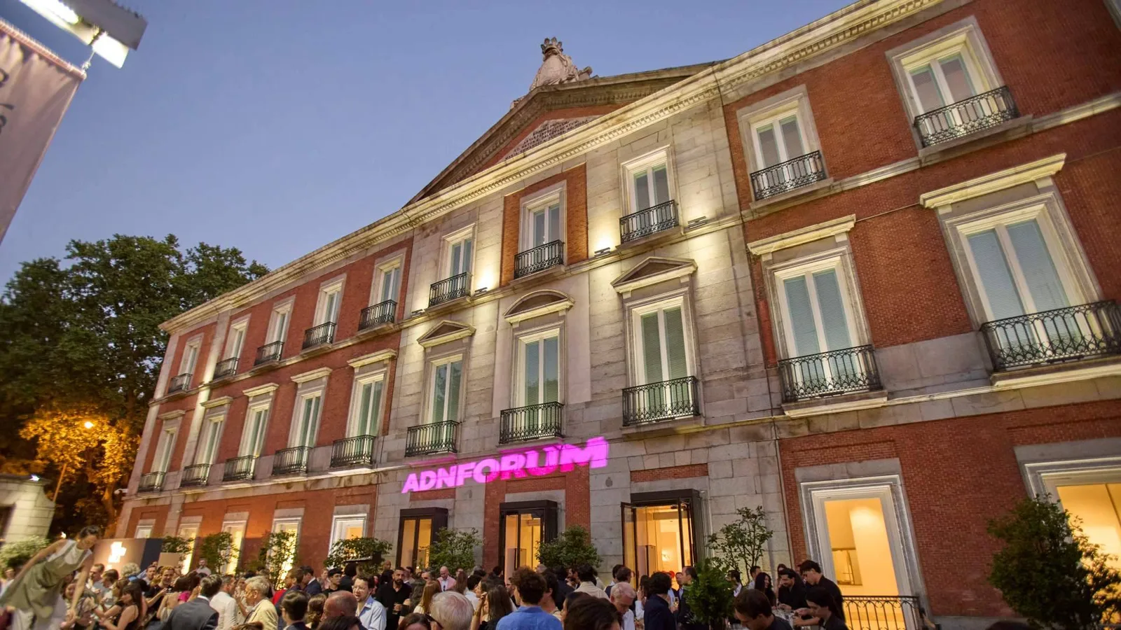ADN Forum y el Museo Nacional Thyssen-Bornemisza distinguen a Rafael Canogar