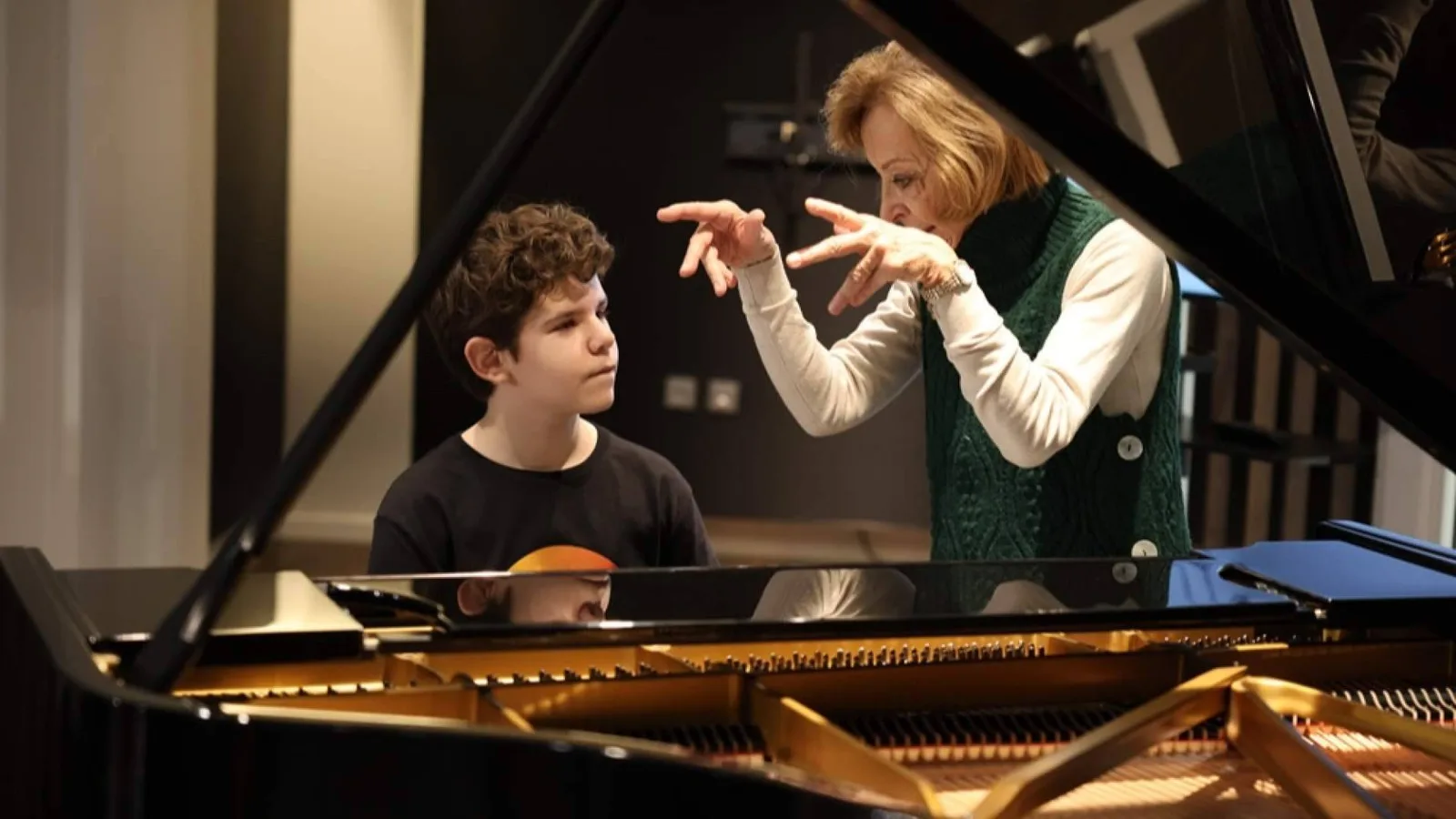 Las Becas Hinves, un compromiso con la formación de la próxima generación de pianistas