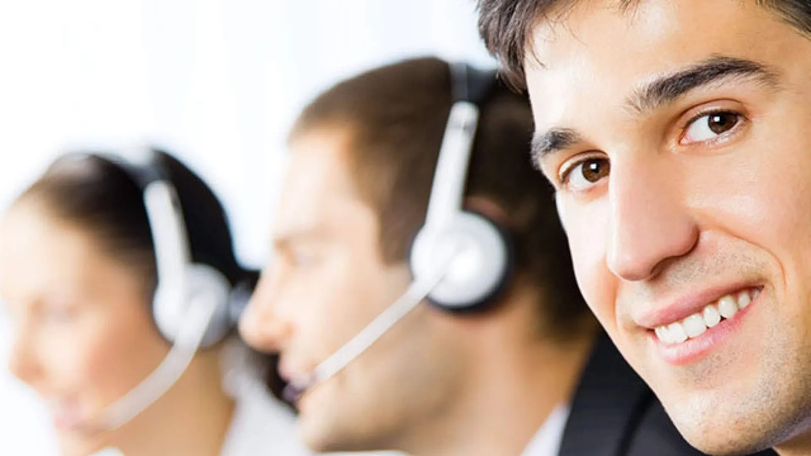 Externalizar la atención telefónica con SVAE, una estrategia para ganar productividad empresarial